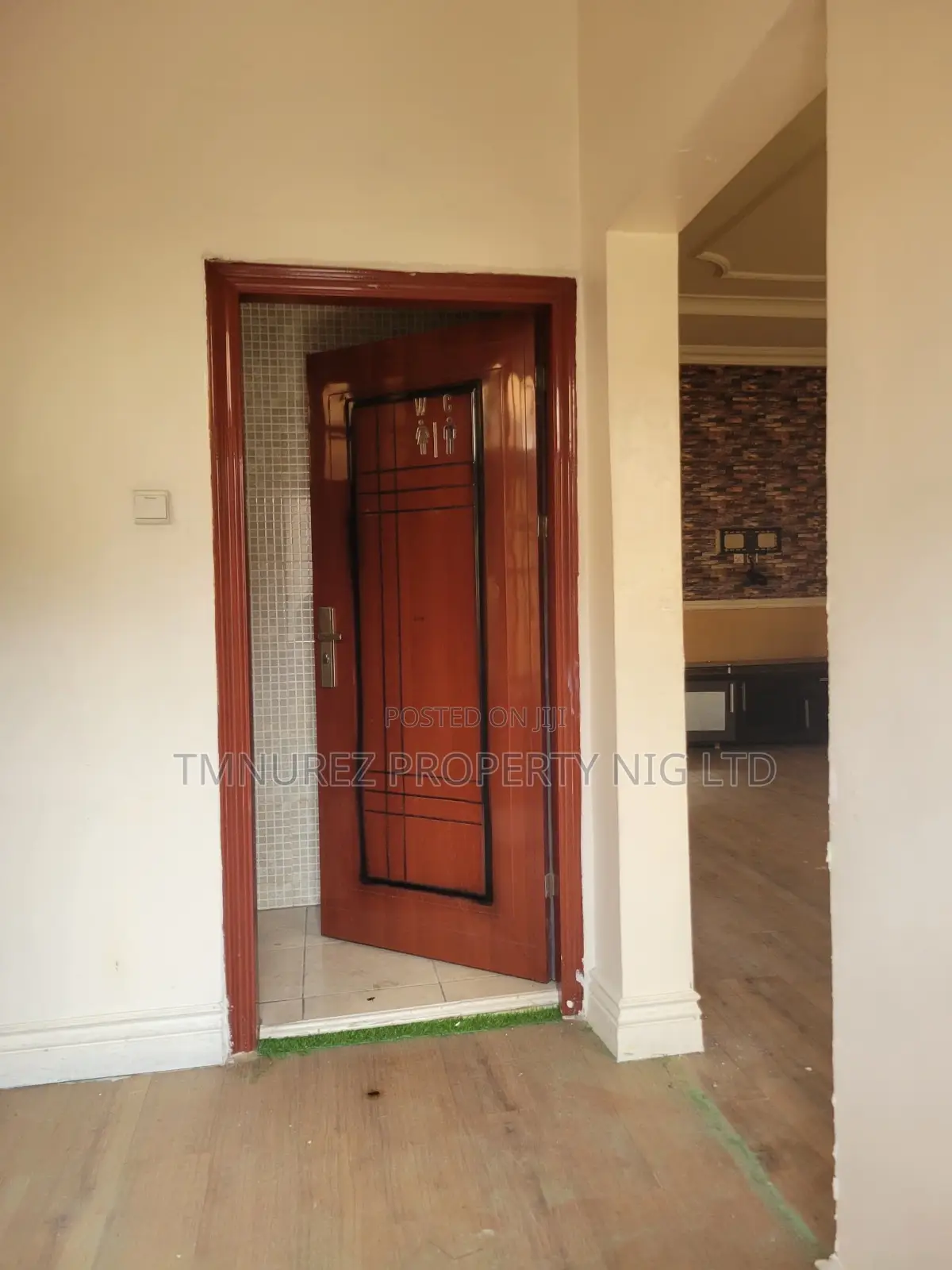 4bdrm Duplex in Bera Estate, Chevron for rent in Chevron