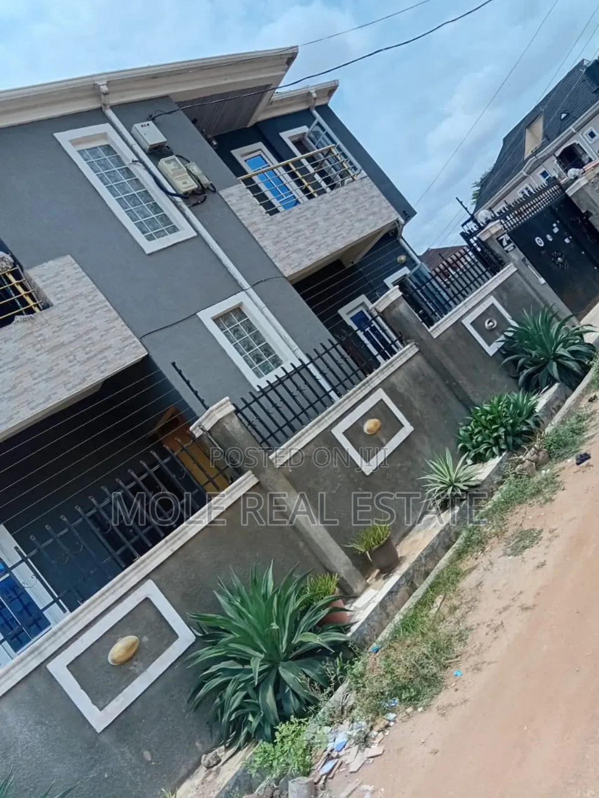Luxery 3 Bedroom With Miniflat 4 Sale Ikola Command in Ifako-Ijaiye