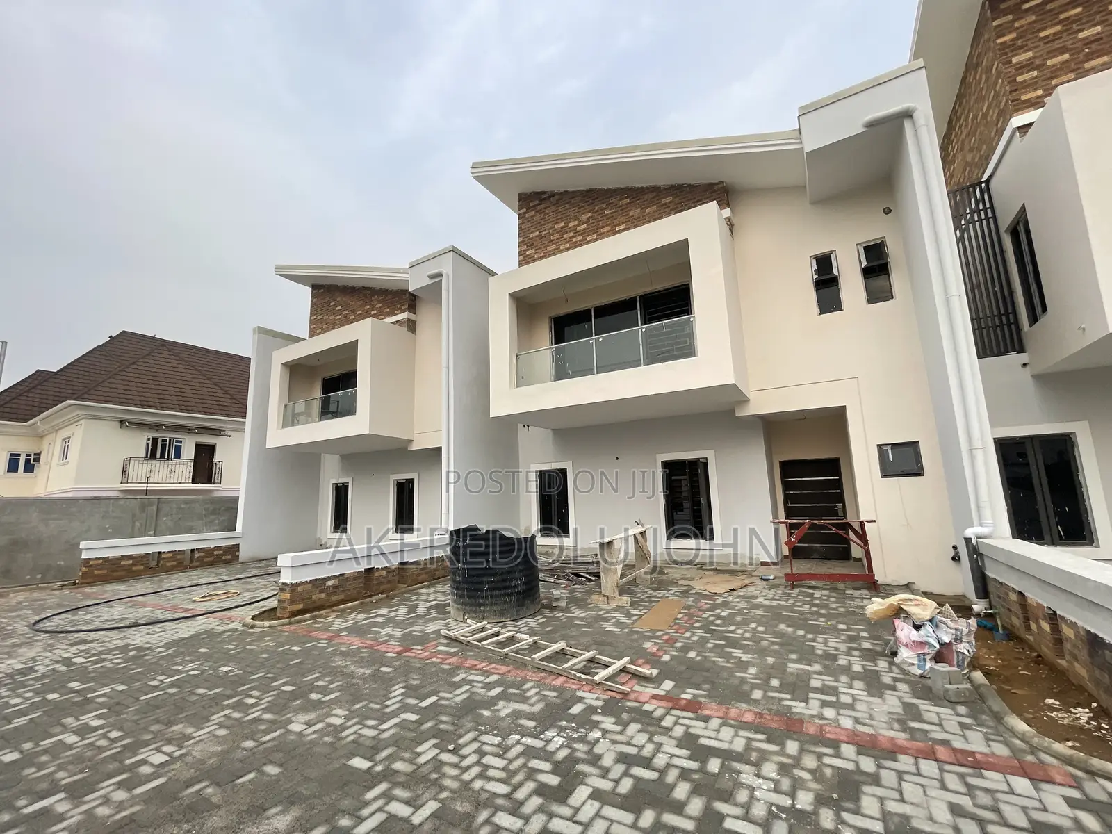 4bdrm Townhouse/Terrace in Jahi for sale in Jahi