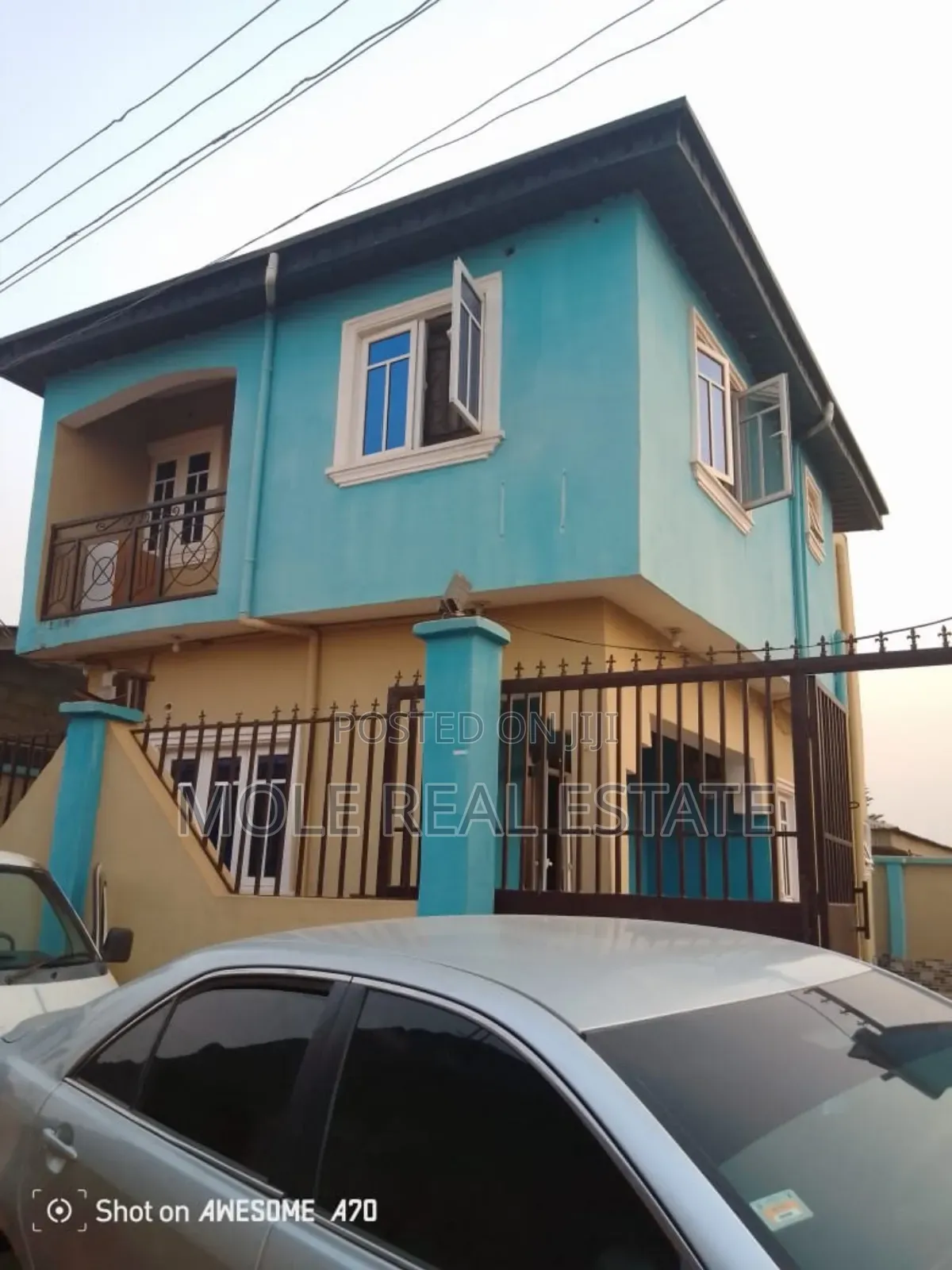 Luxery 3 Bedroom Duplex Command Lagos in Ifako-Ijaiye