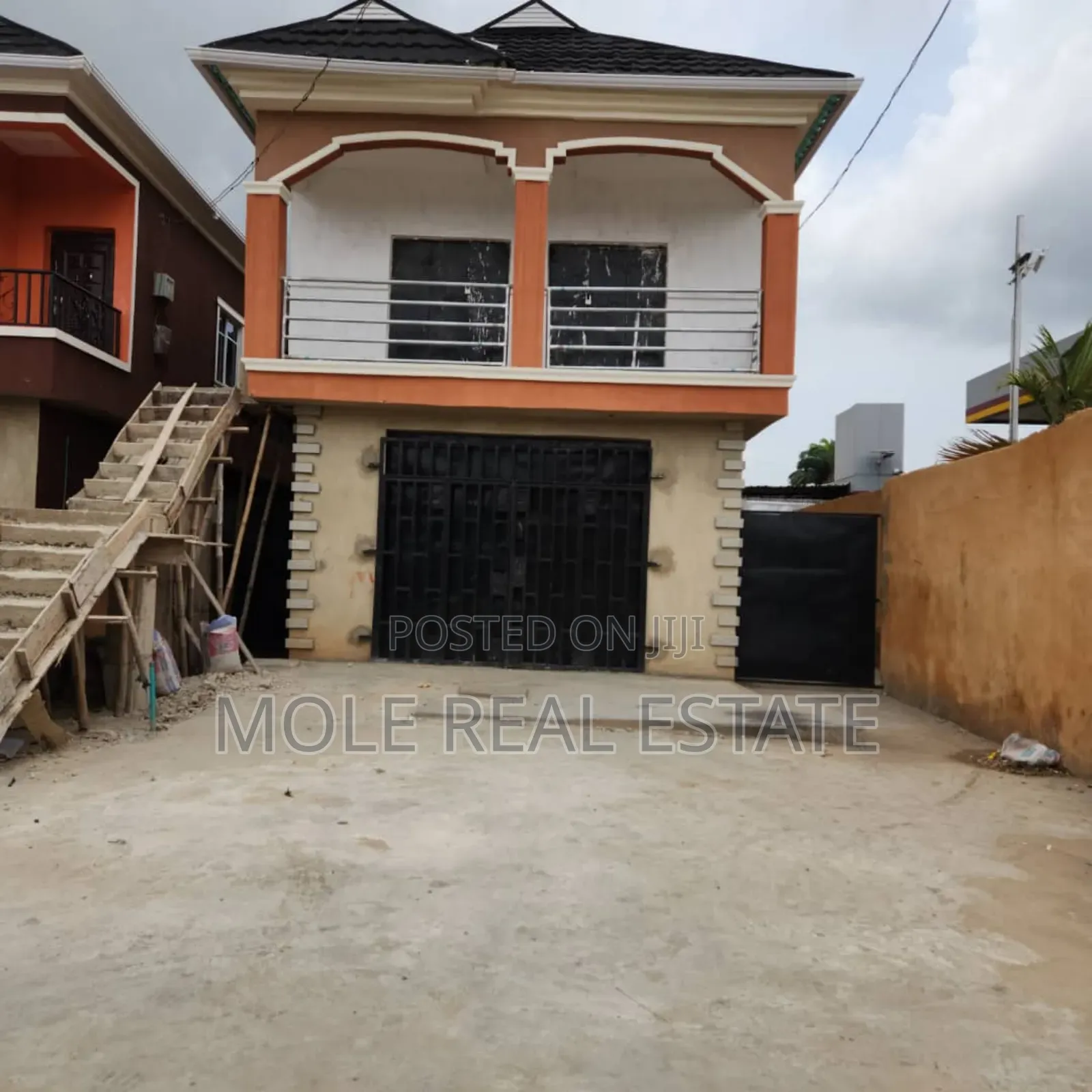 New 4 Flats With Warehouse Ojodu Beger in Ojodu