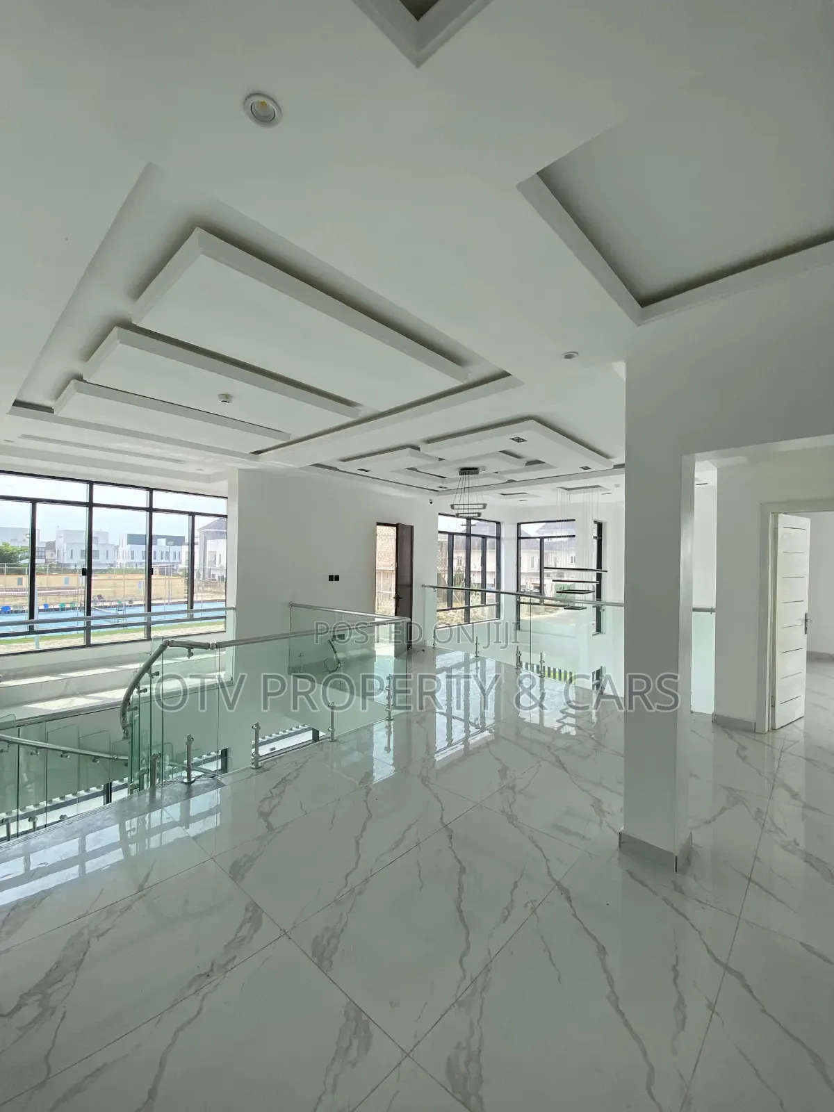 Furnished 5bdrm Duplex in Osapa london for sale in Osapa london