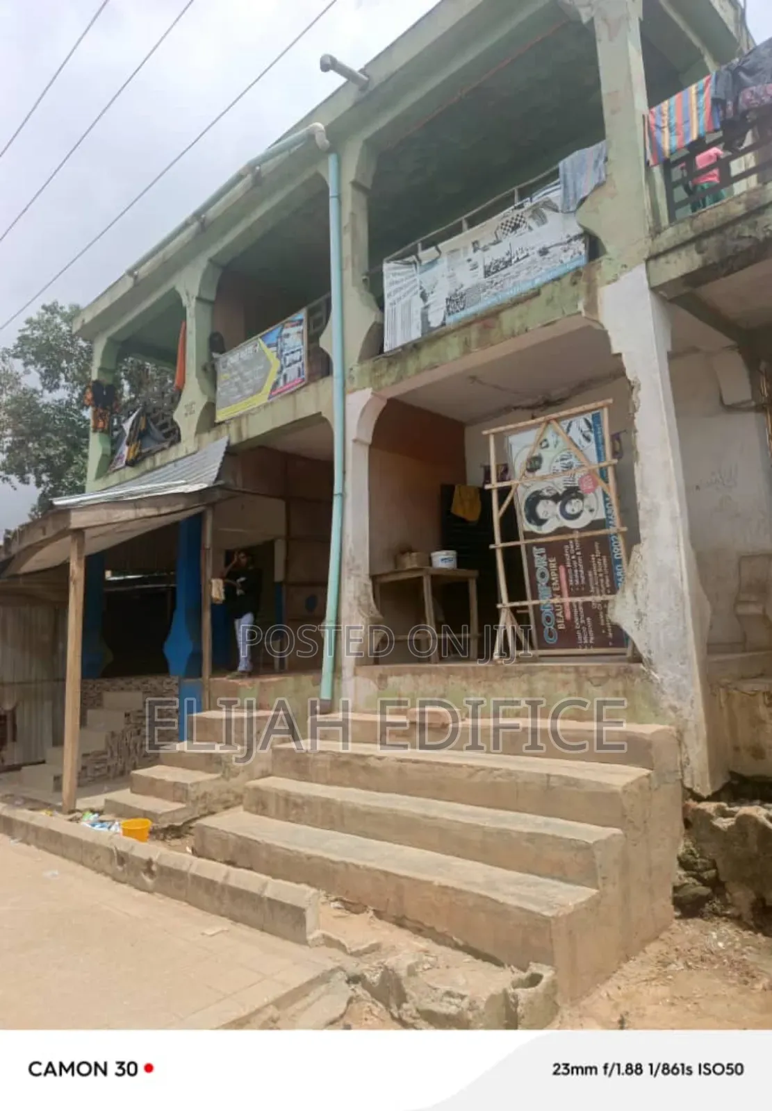 20bdrm Block of Flats in Toll Gate, Ifako-Ijaiye for sale in Ifako-Ijaiye