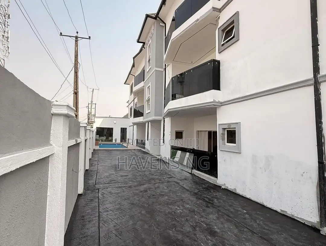 Beautiful 2-Bedroom Apartment in Osapa London. in Osapa london
