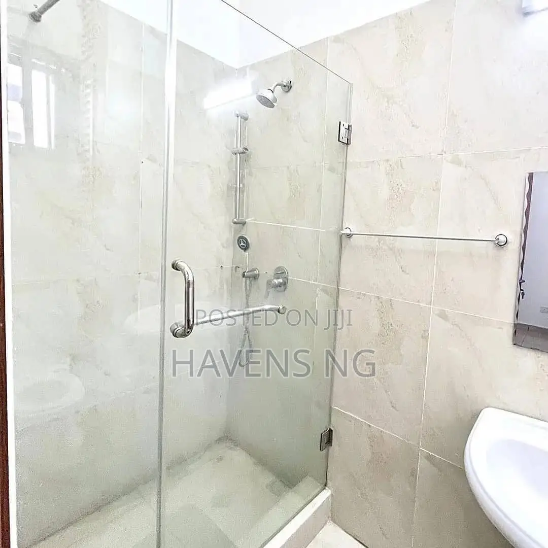 Luxury 2-Bedroom Apartment in Utako. in Utako