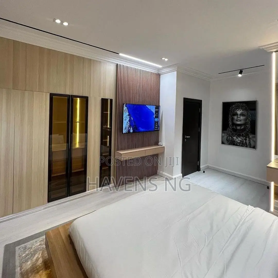Furnished One-Bedroom Penthouse Shortlet Available. in Utako