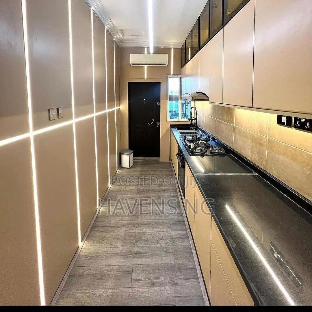 Furnished One-Bedroom Penthouse Shortlet Available. in Utako