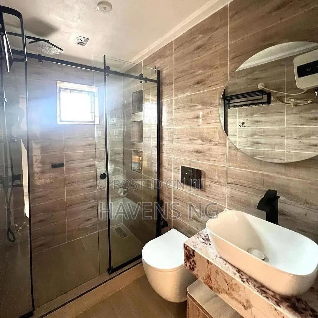 Furnished One-Bedroom Penthouse Shortlet Available. in Utako