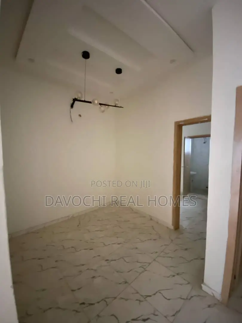 4bdrm Duplex in Ikota, Lekki for rent in Ikota