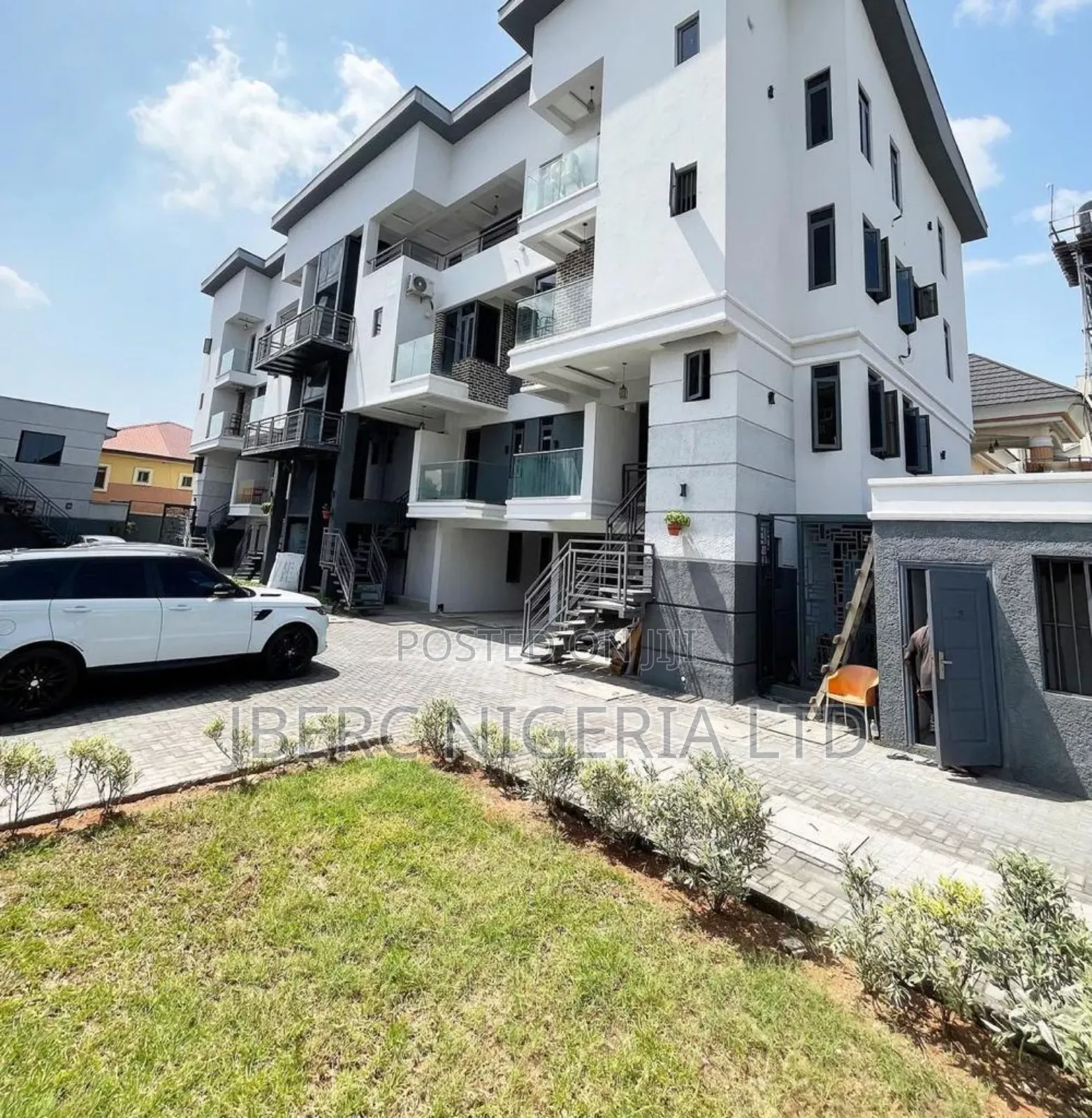 House And Apartment in Lekki Phase 1