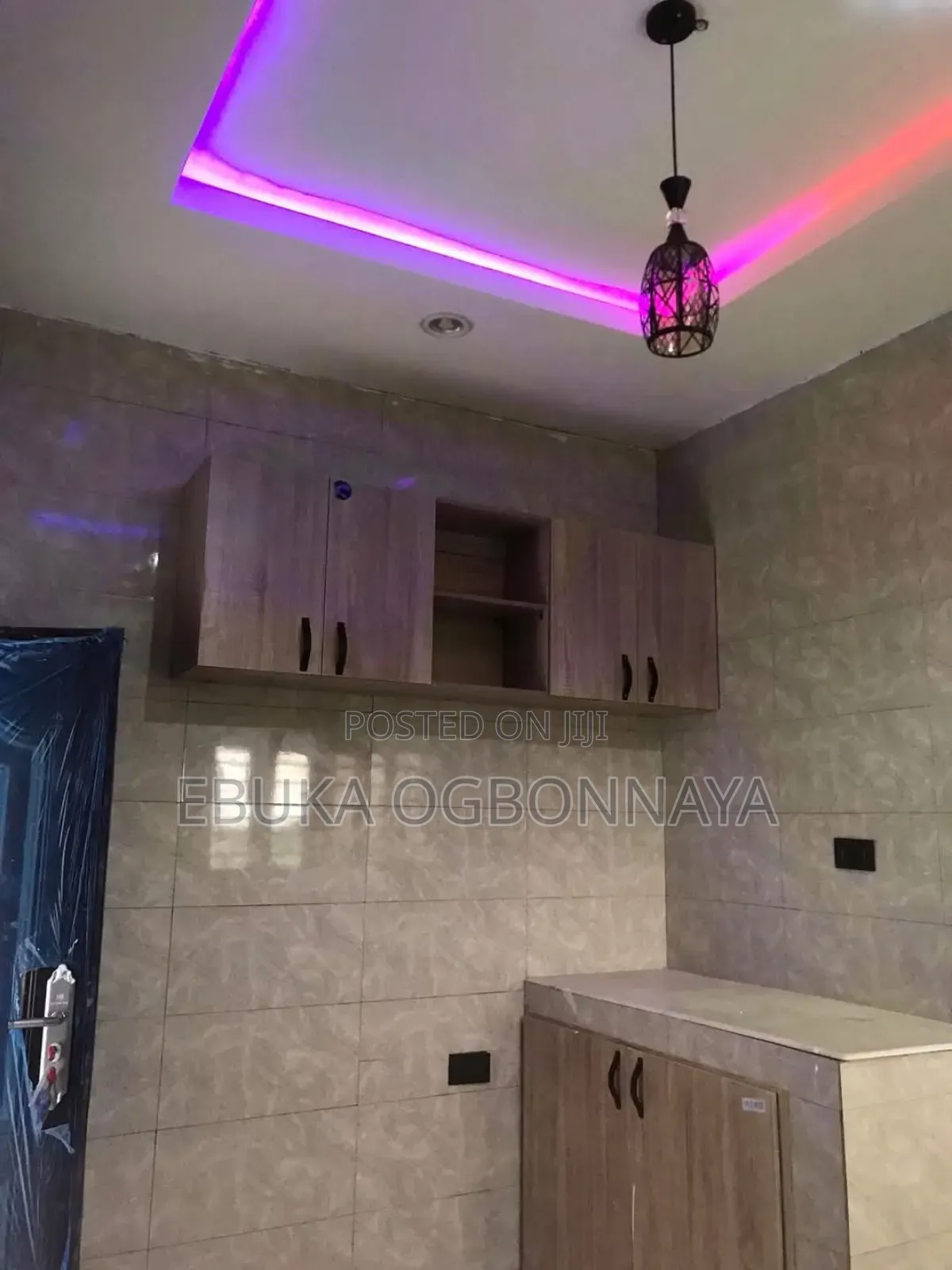 2bdrm Block of Flats in Eneka Second Market,, Obio-Akpor for rent in Obio-Akpor
