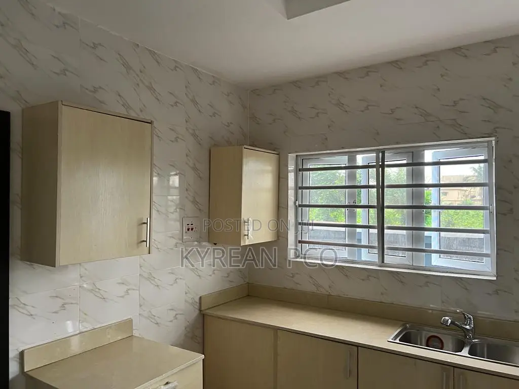5bdrm Duplex in Ijede / Ikorodu for sale in Ijede / Ikorodu