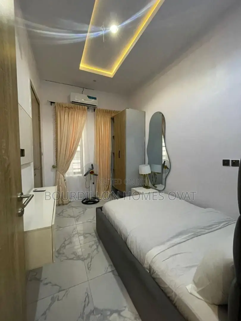 Furnished 3bdrm Duplex in Lekki for sale in Lekki
