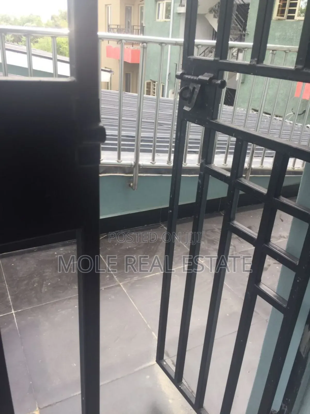 5bdrm Duplex in Abeson Estate Ipaja for sale in Ipaja / Ipaja