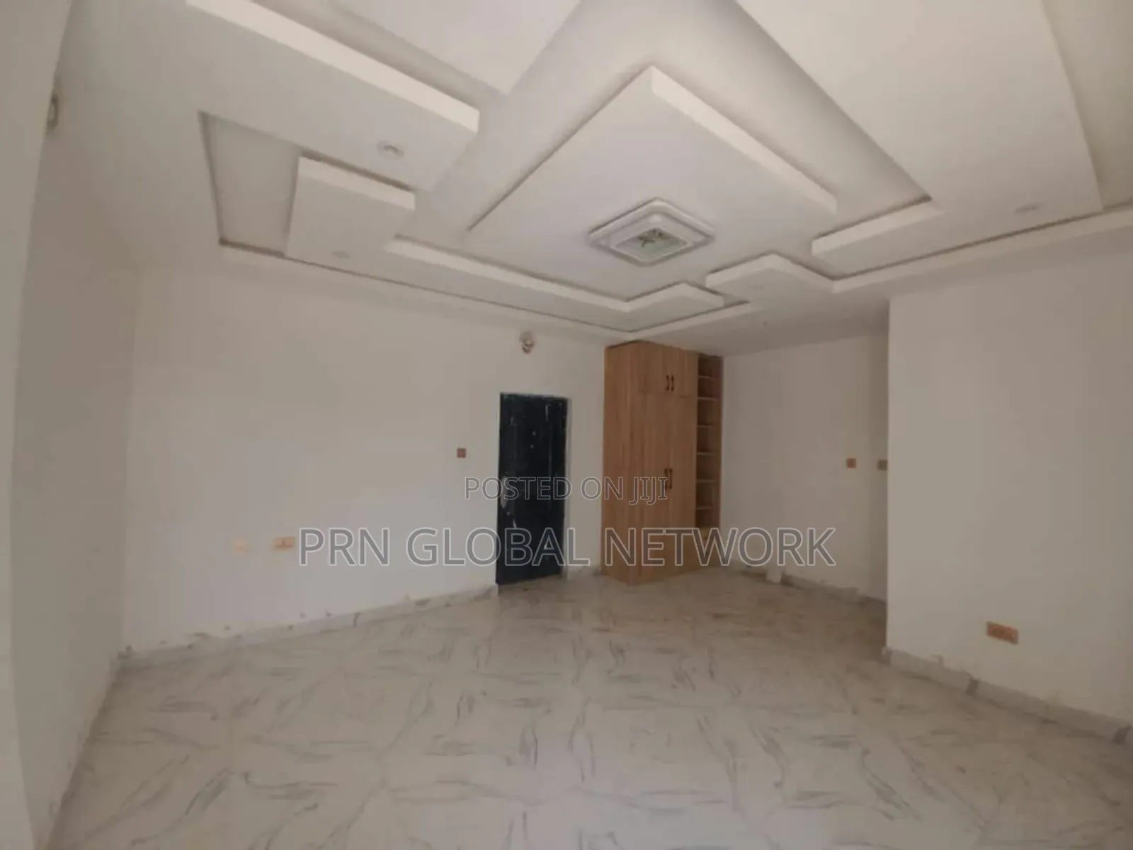 4bdrm Duplex in Human Race, Owerri for sale in Owerri