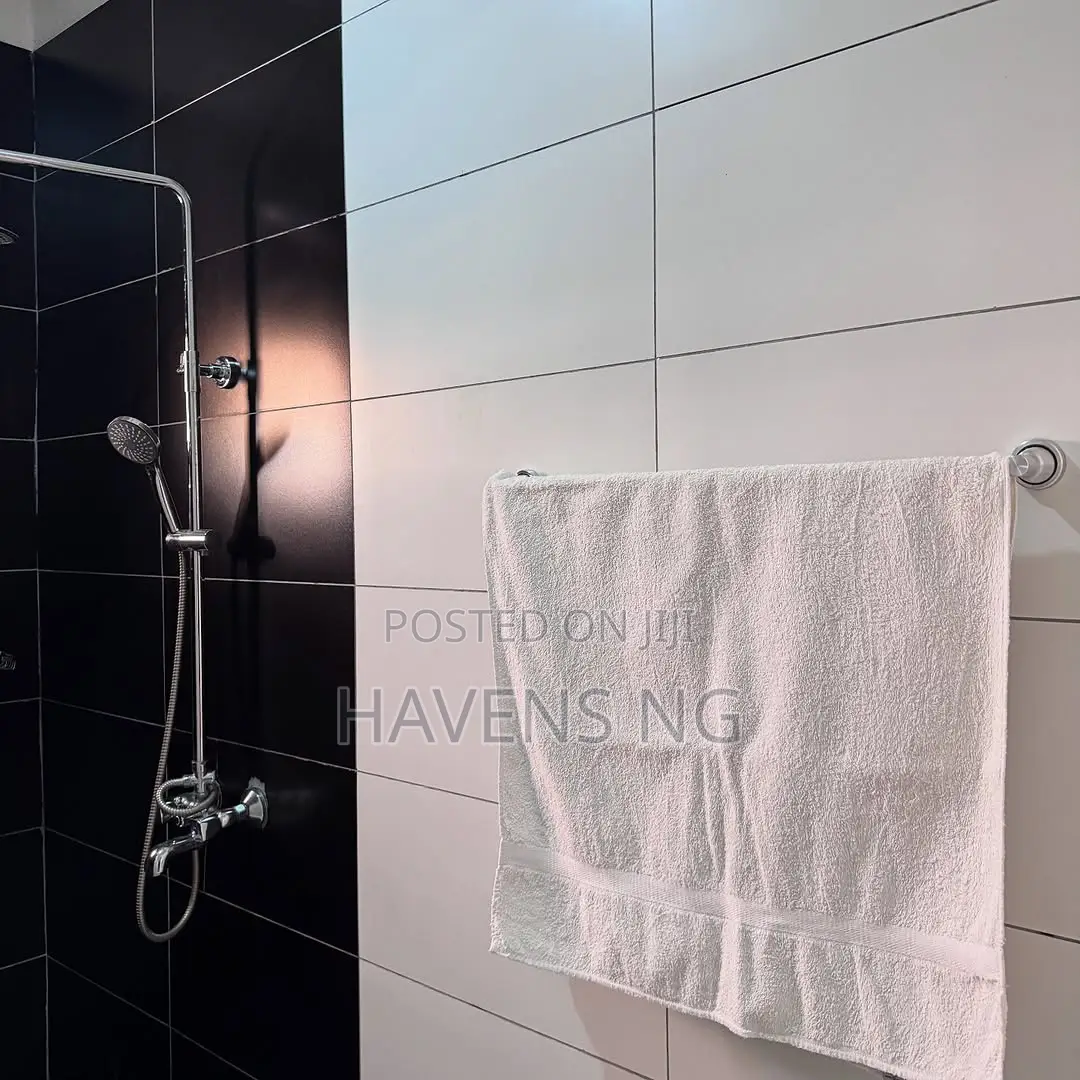 1-Bedroom Studio Shortlet Apartment. in Jabi