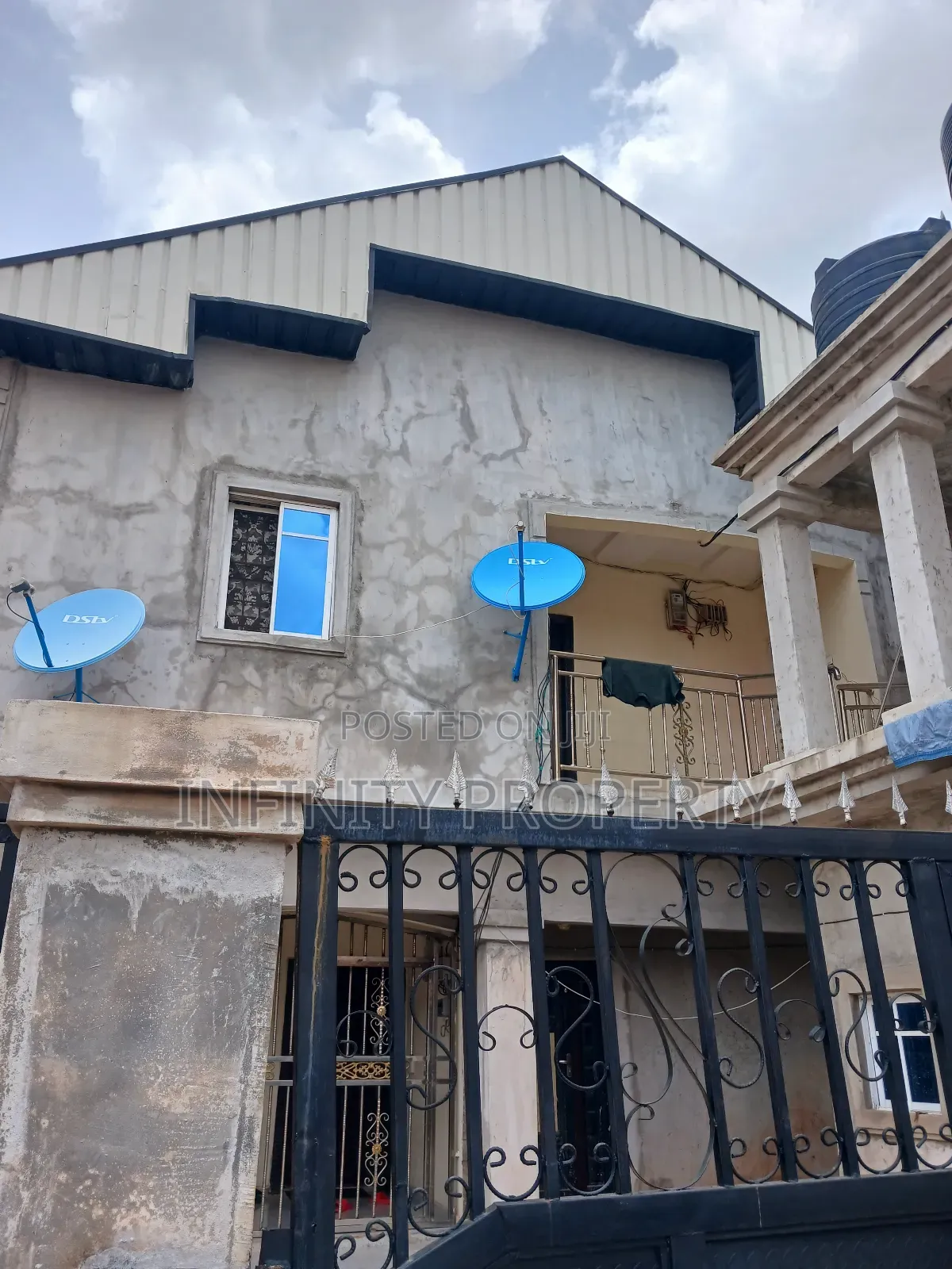 3bdrm Block of Flats in Etete Estate, Benin City for sale in Benin City