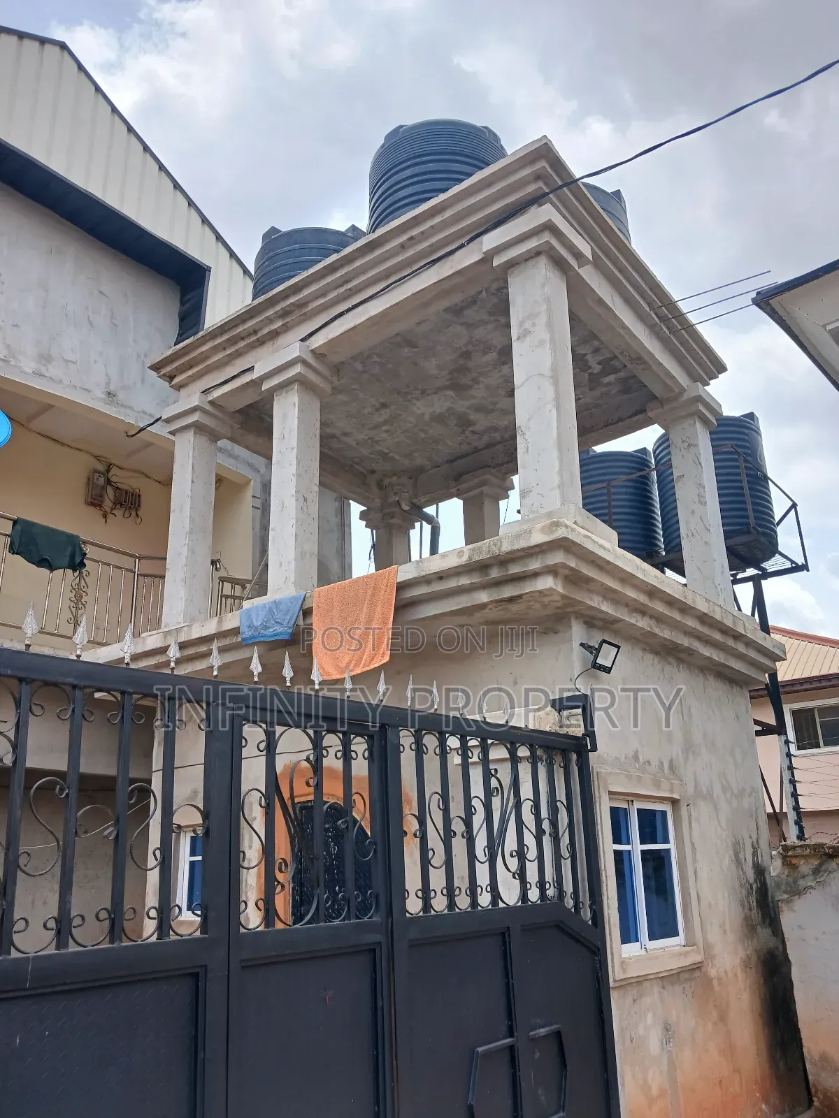 3bdrm Block of Flats in Etete Estate, Benin City for sale in Benin City