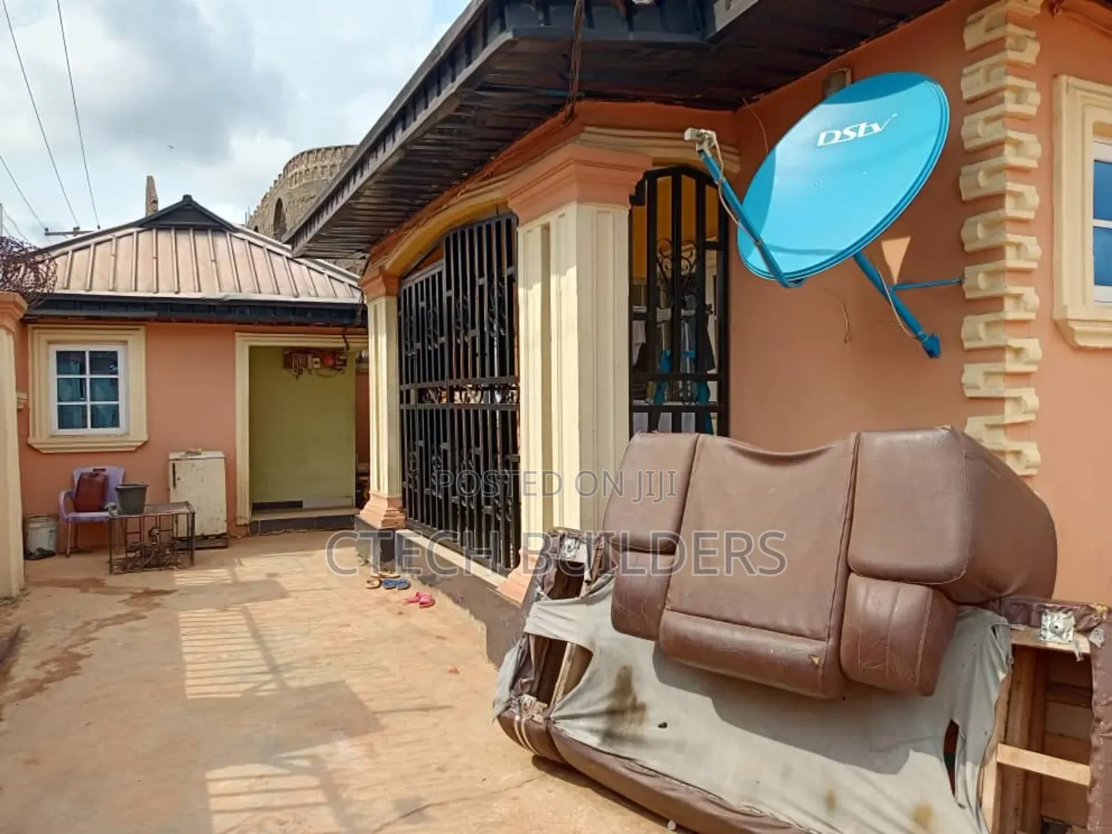 5bdrm Bungalow in Benin City for sale in Benin City
