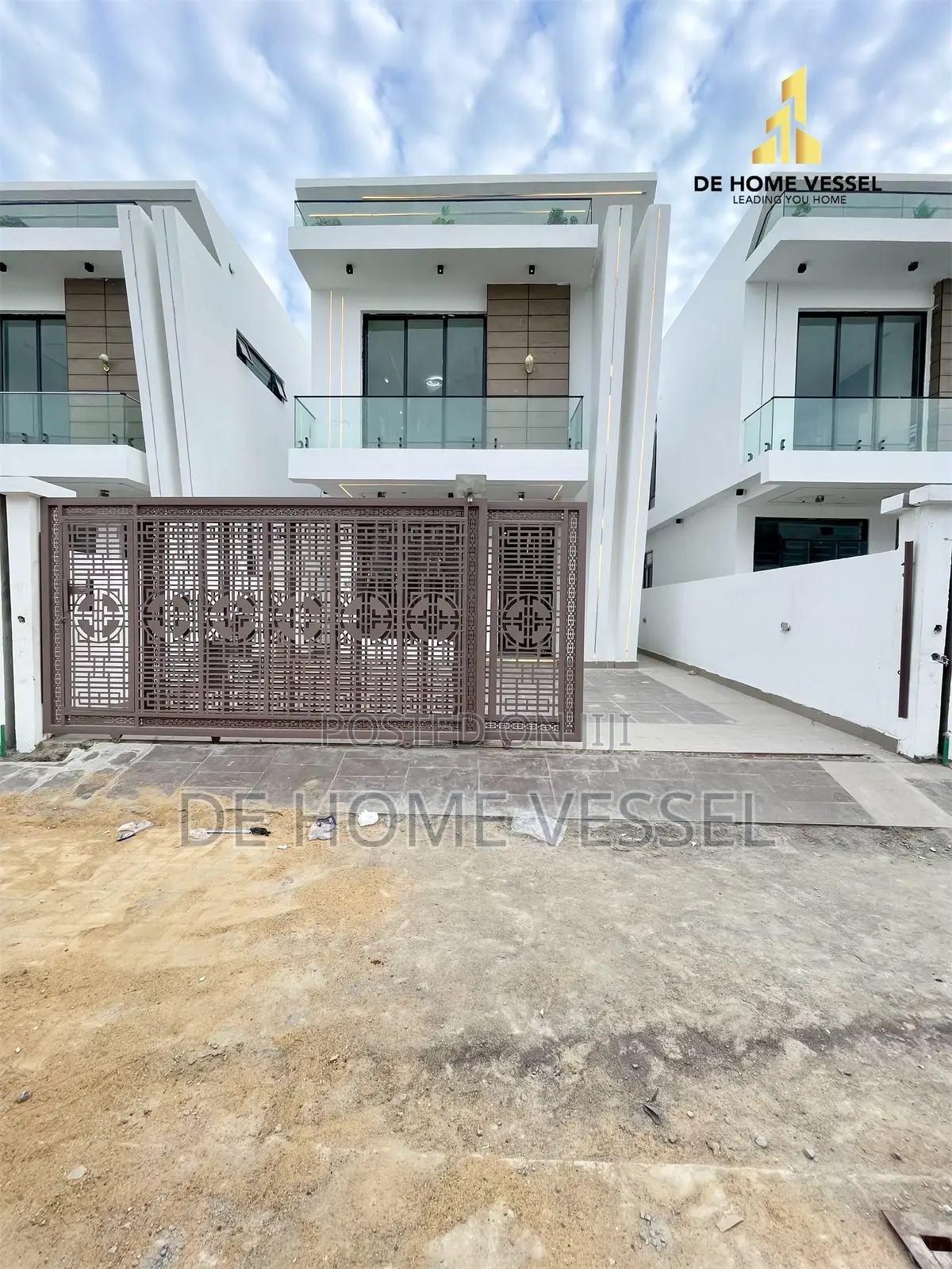 4bdrm Duplex in Lekki for sale in Lekki