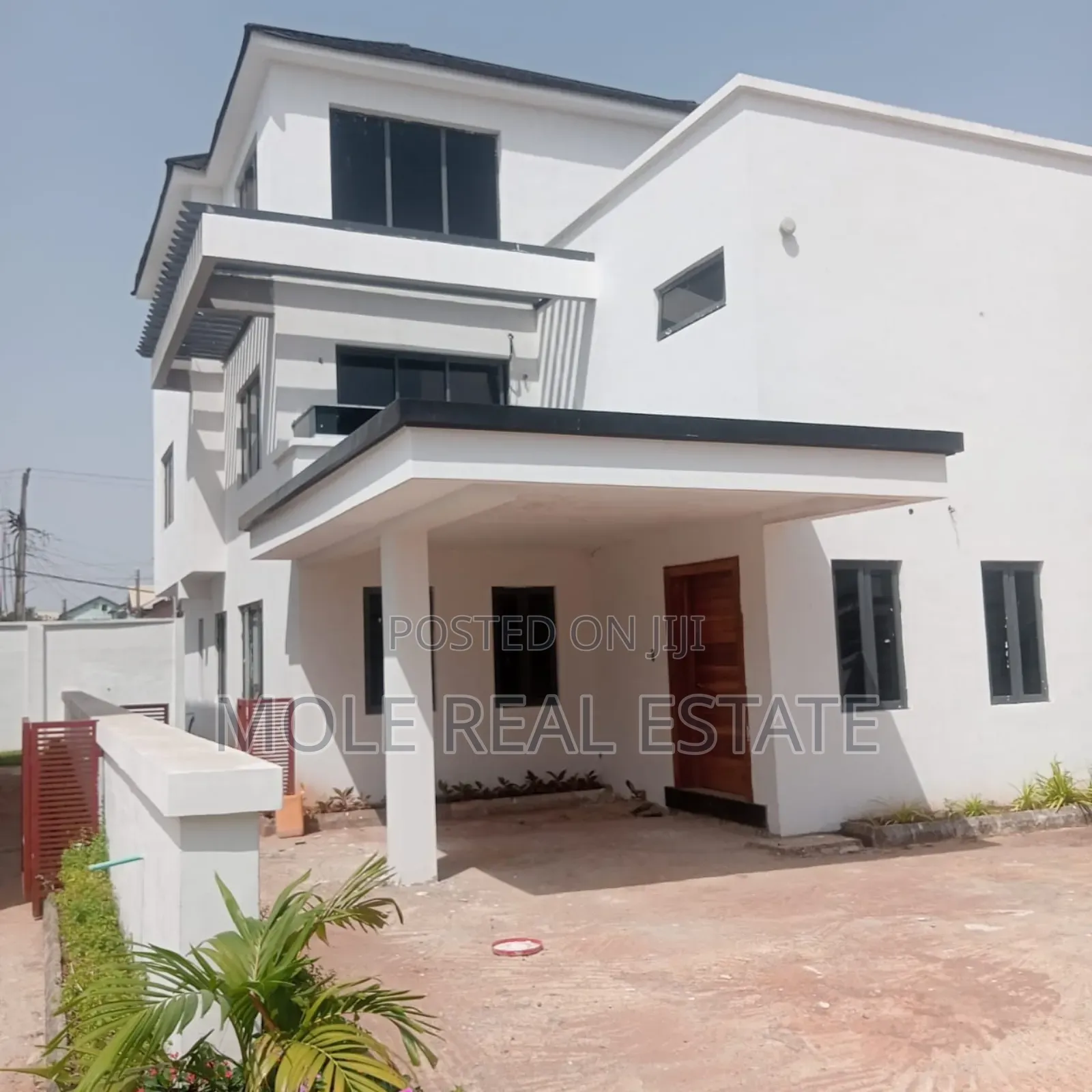 Furnished 6bdrm Duplex in Ikeja Gra for sale in Ikeja GRA
