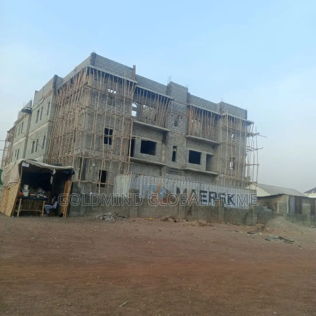 3bdrm Block Of Flats In Mabushi For Sale in Mabushi