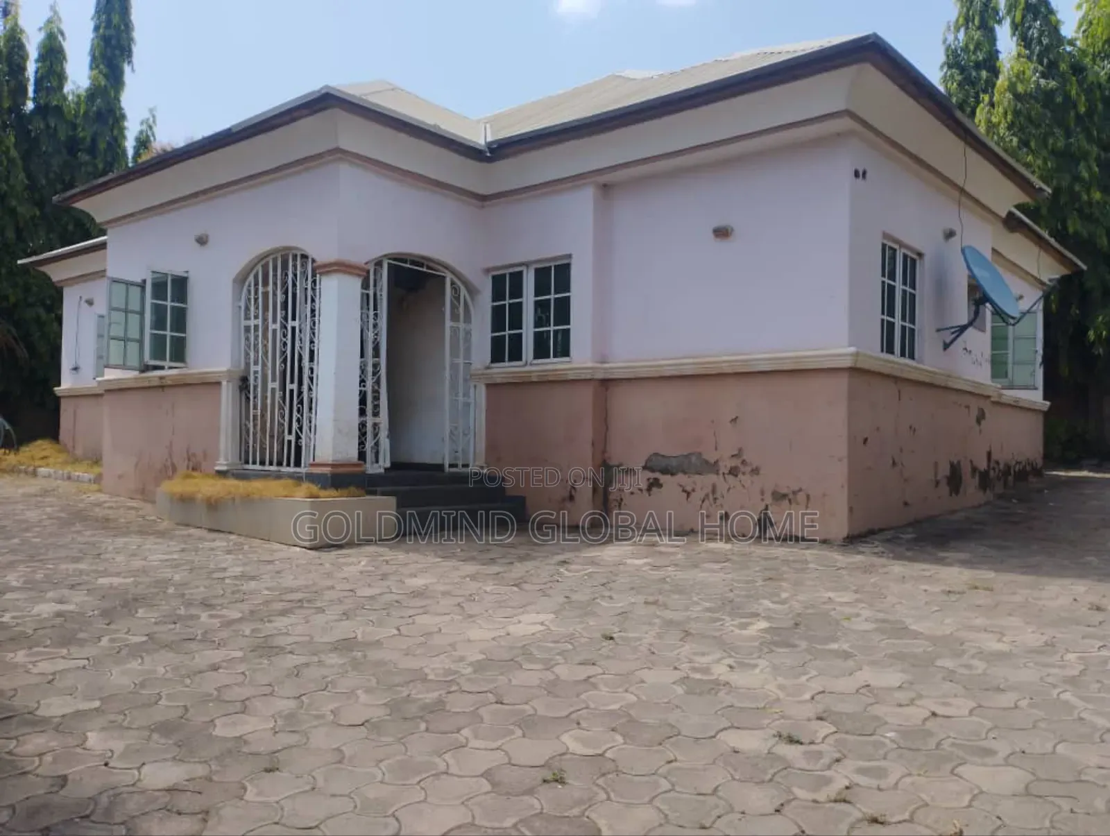 3bdrm Bungalow in Gwagwalada By Phase1, Kutunku for sale in Kutunku