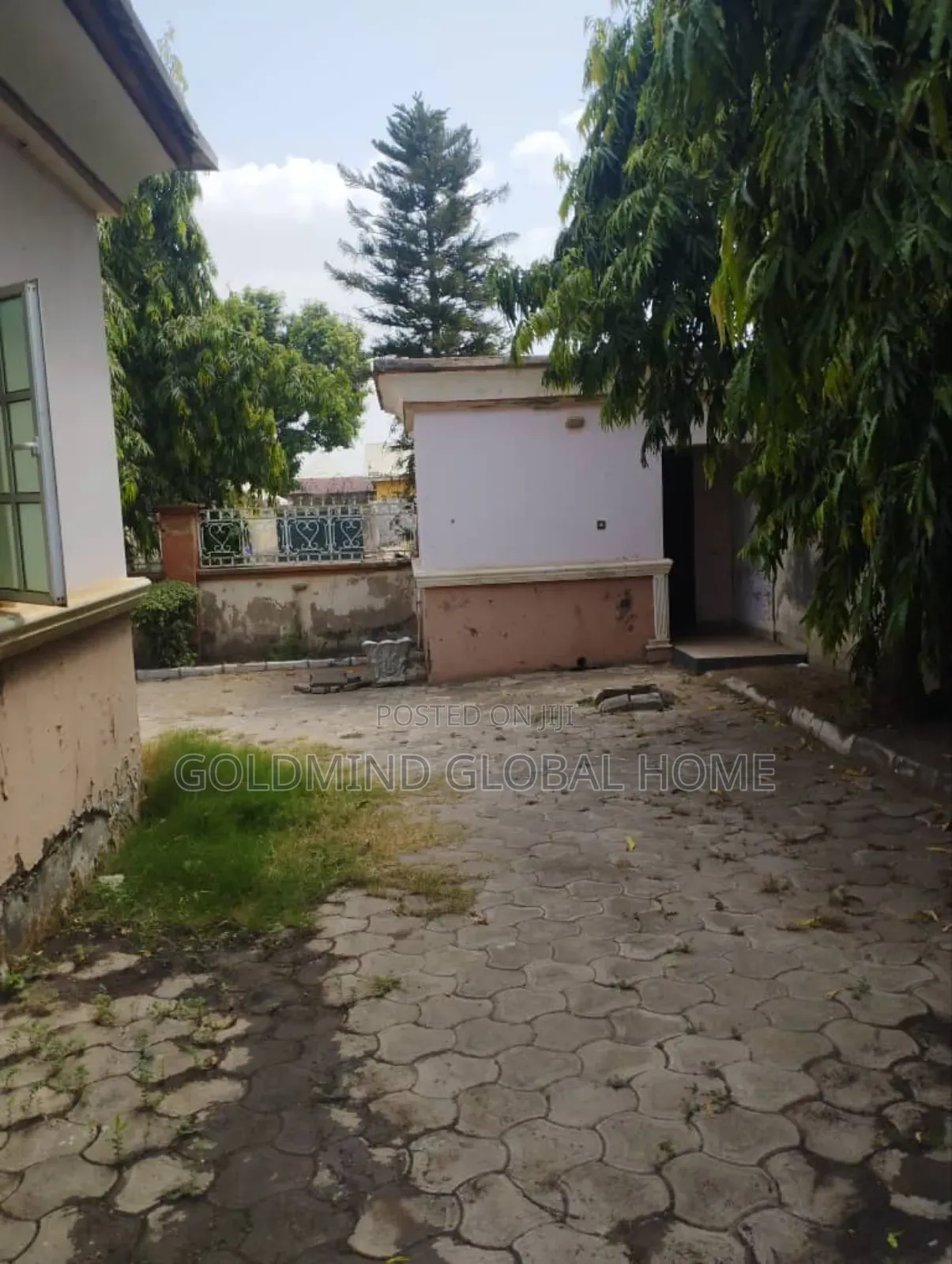 3bdrm Bungalow in Gwagwalada By Phase1, Kutunku for sale in Kutunku