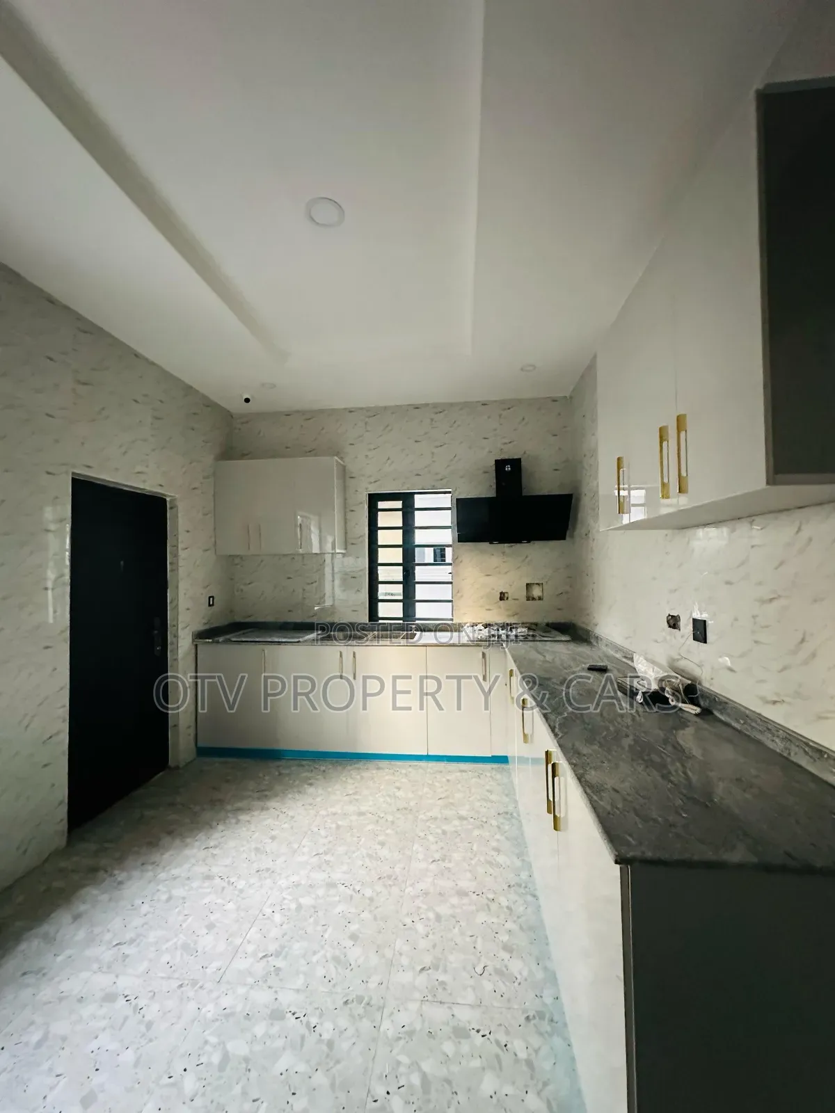 Furnished 4bdrm Duplex in Ikeja for sale in Ikeja