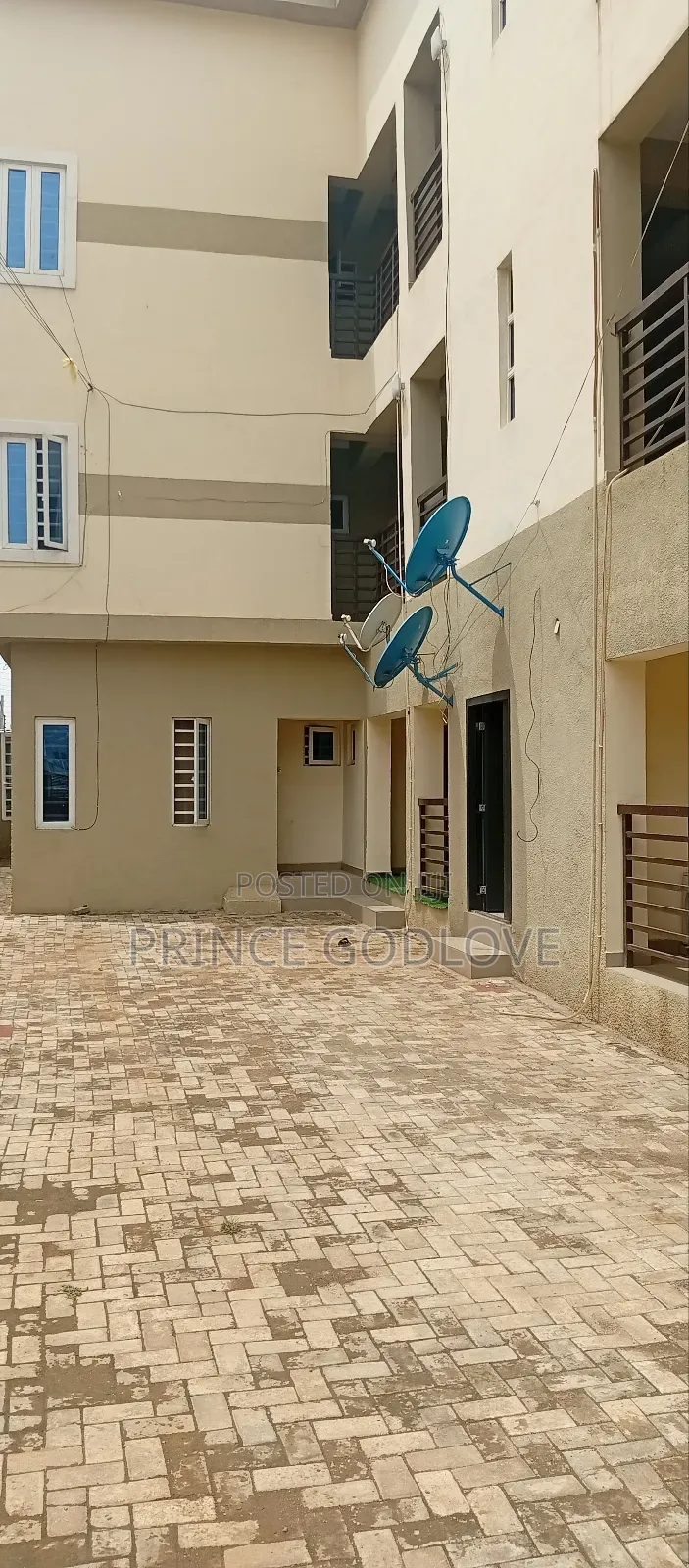 1bdrm Block of Flats in Back Of Rockville, Dawaki for rent in Dawaki