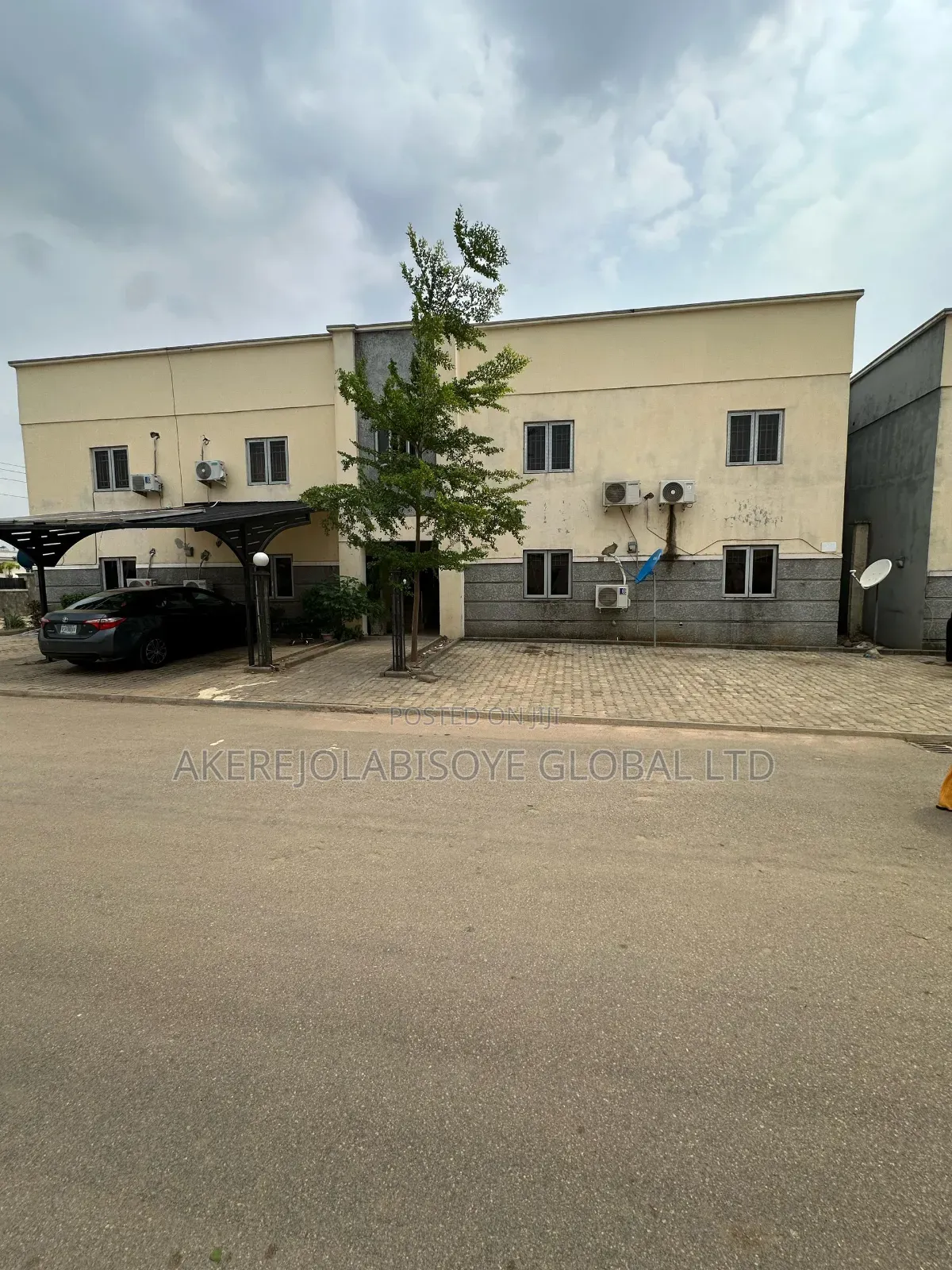 3bdrm Block of Flats in In An Estate for sale in Life Camp