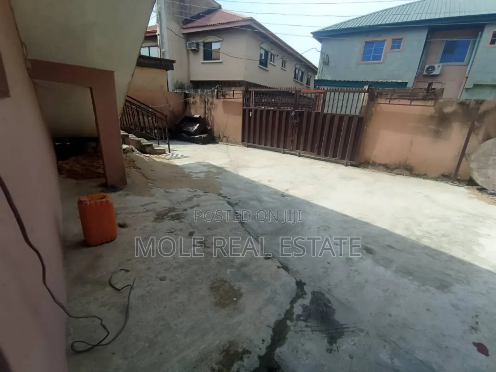 Full Plot 4 Sale Ikeja Gra With Demolishable in Ikeja