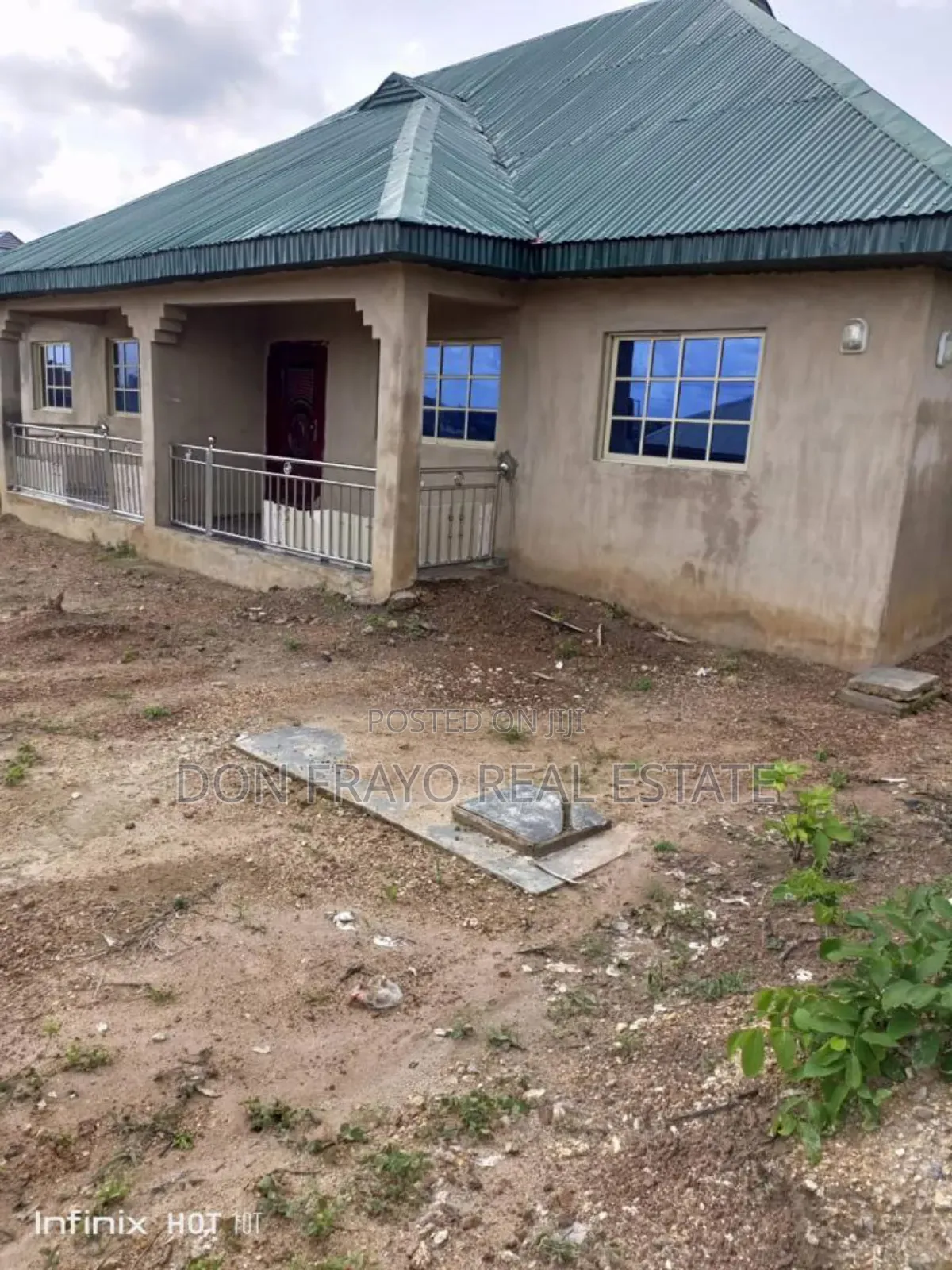 4bdrm Block of Flats in Bako Bus Stop, Apata for sale in Apata