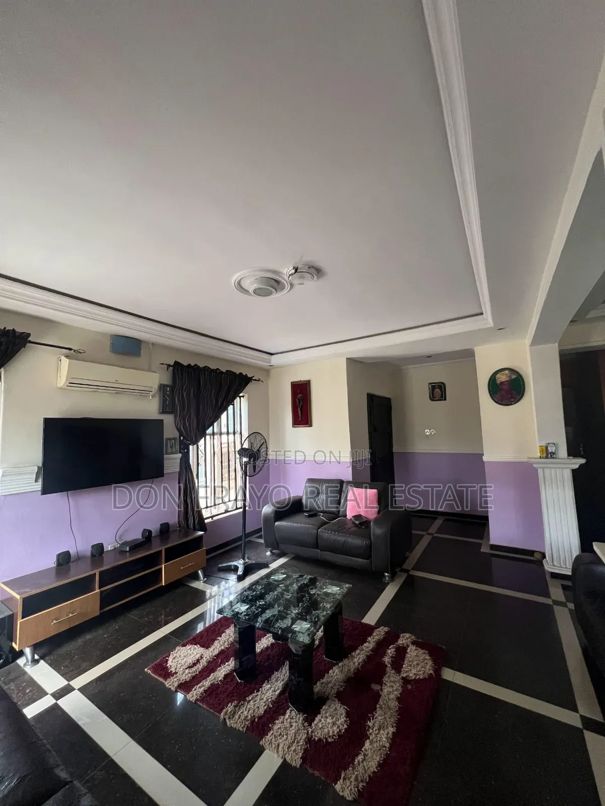 7bdrm Block of Flats in Ogungbade Old Ife Rd, Ibadan for sale in Ibadan