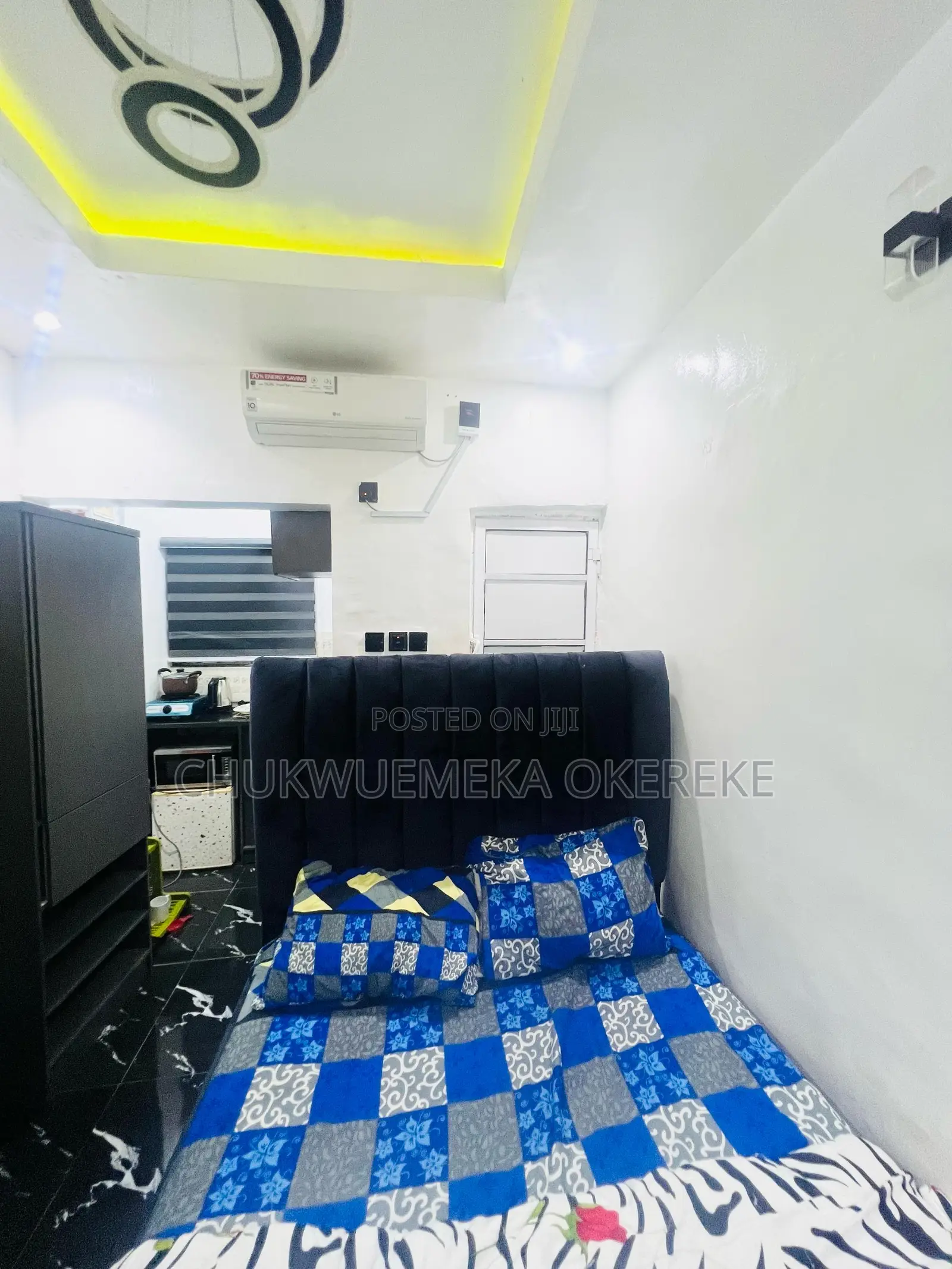 Studio Apartment in Shomolu