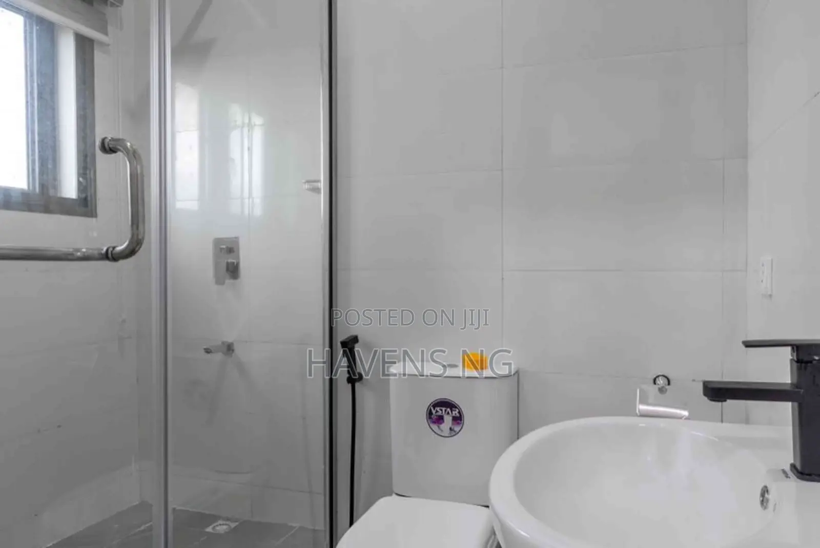 Luxurious 2-Bedroom Apartment in Lekki Phase 1