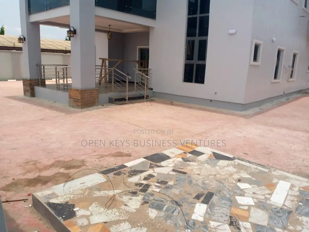 Furnished 4bdrm Duplex in Bovas, Oluyole Estate for sale in Oluyole Estate