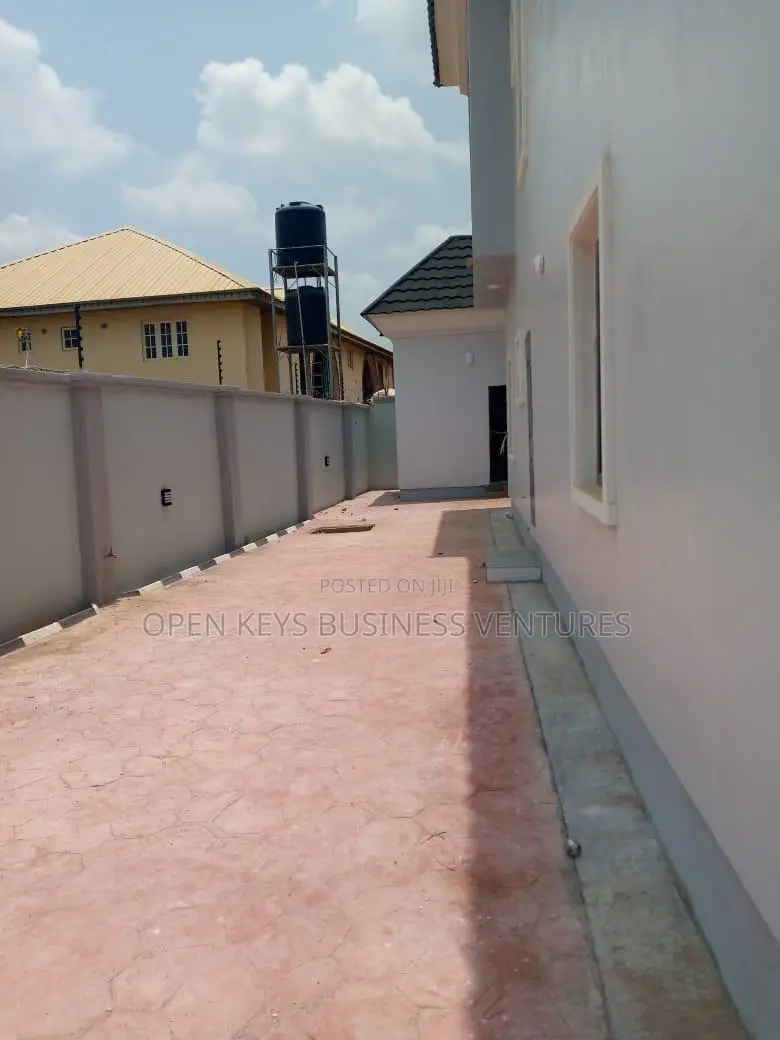 Furnished 4bdrm Duplex in Bovas, Oluyole Estate for sale in Oluyole Estate