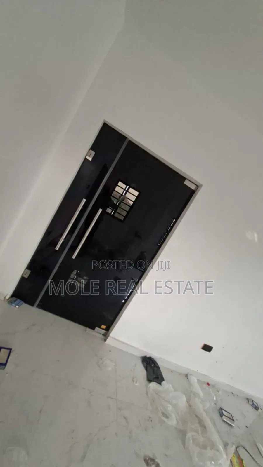 3bdrm Bungalow in 500, Obafemi-Owode for sale in Obafemi-Owode