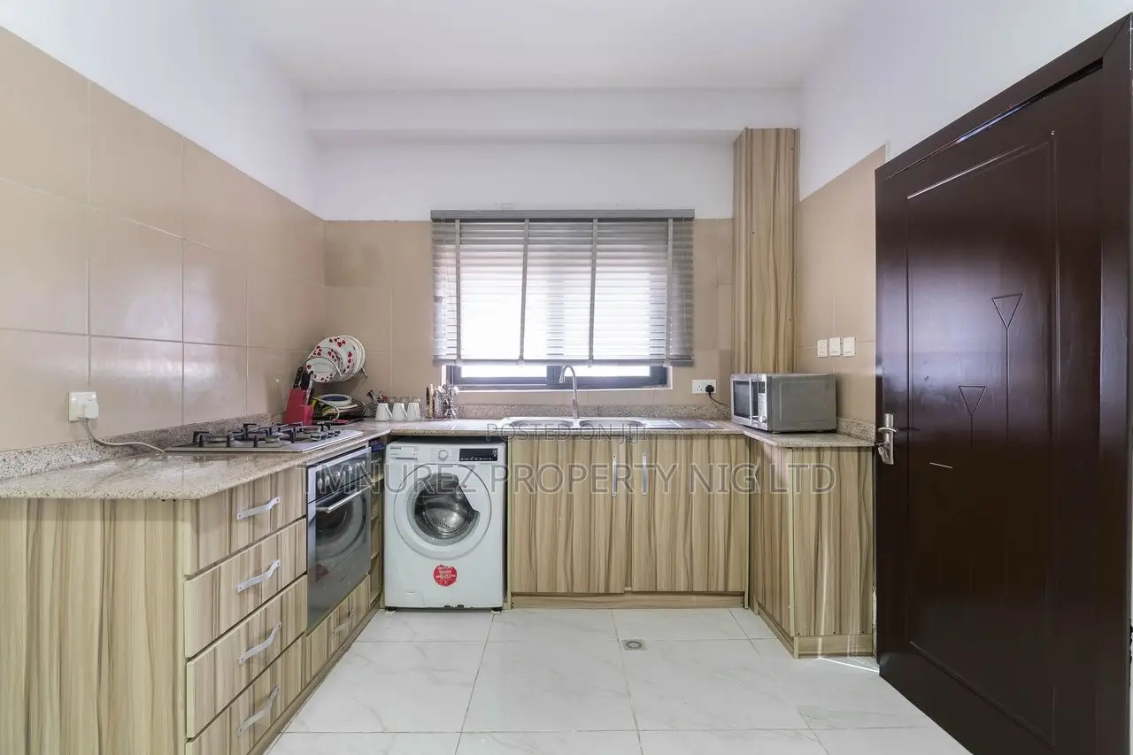 Furnished 3bdrm Apartment in Lekki Phase1 for rent in Lekki Phase 1