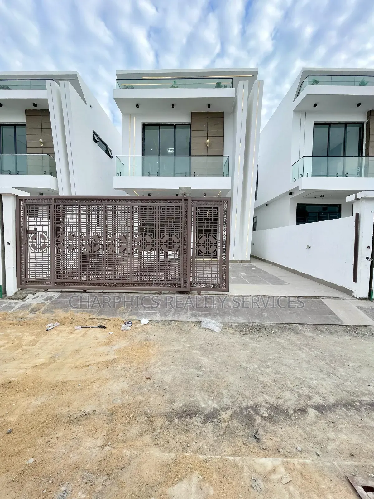 4bdrm Duplex in Lekki for sale in Lekki