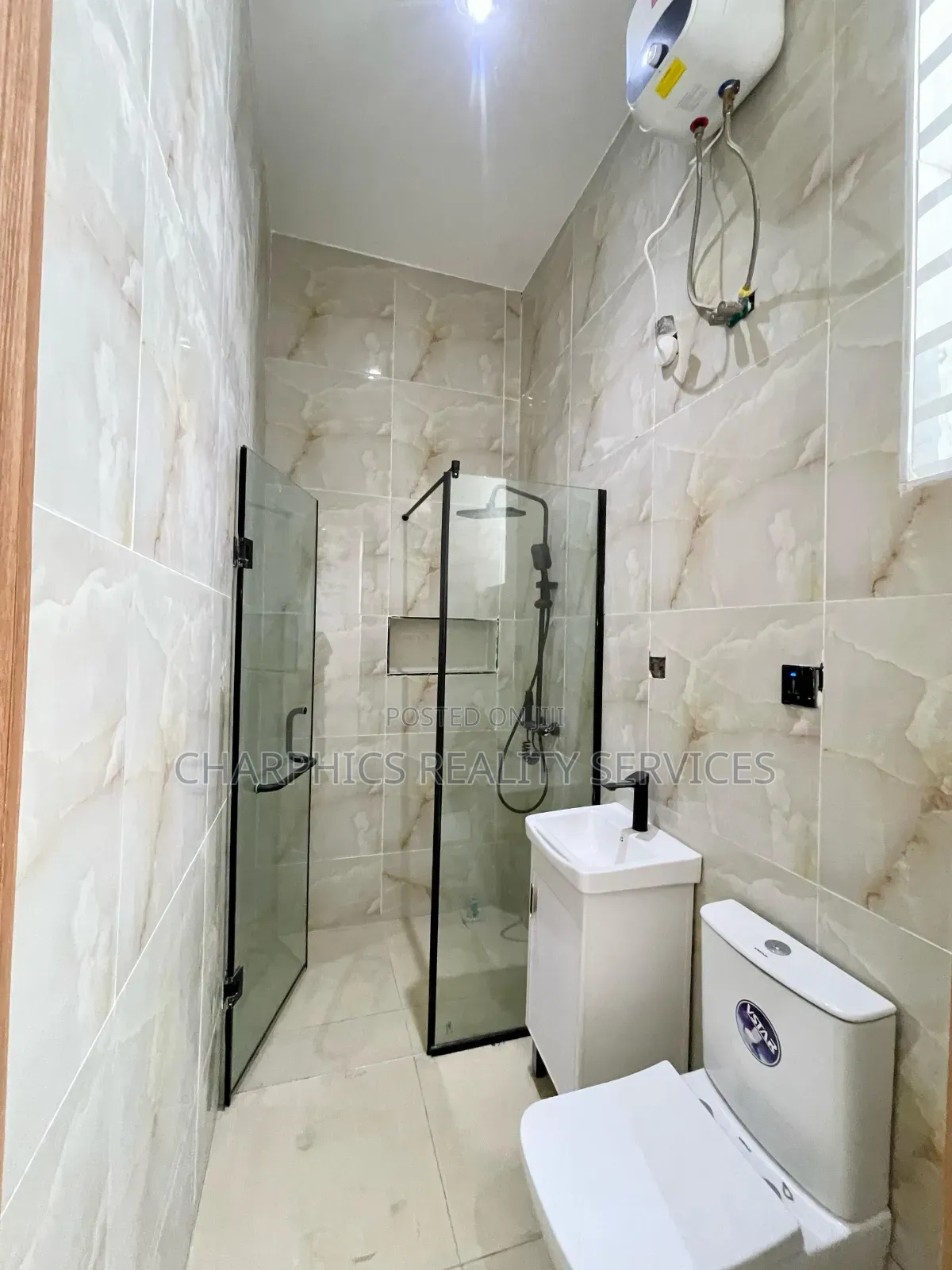 4bdrm Duplex in Lekki for sale in Lekki