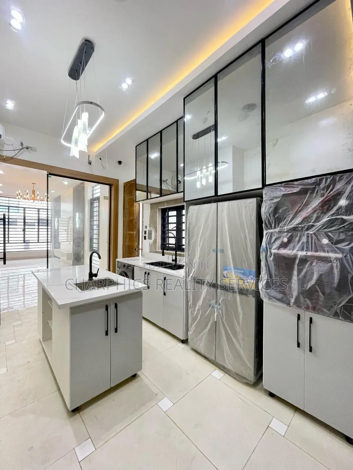 4bdrm Duplex in Lekki for sale in Lekki
