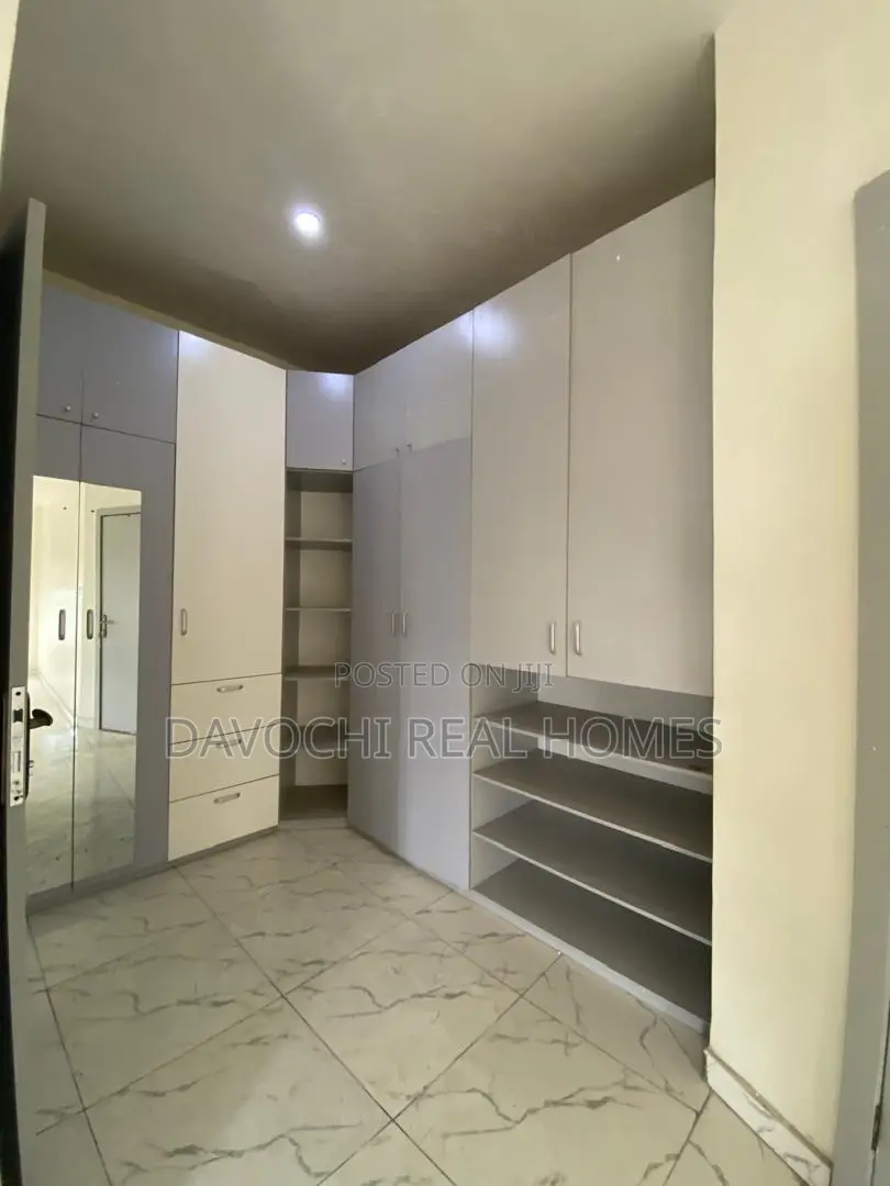 4bdrm Duplex in 2Nd Toll Gate, Lekki, Chevron for rent in Chevron
