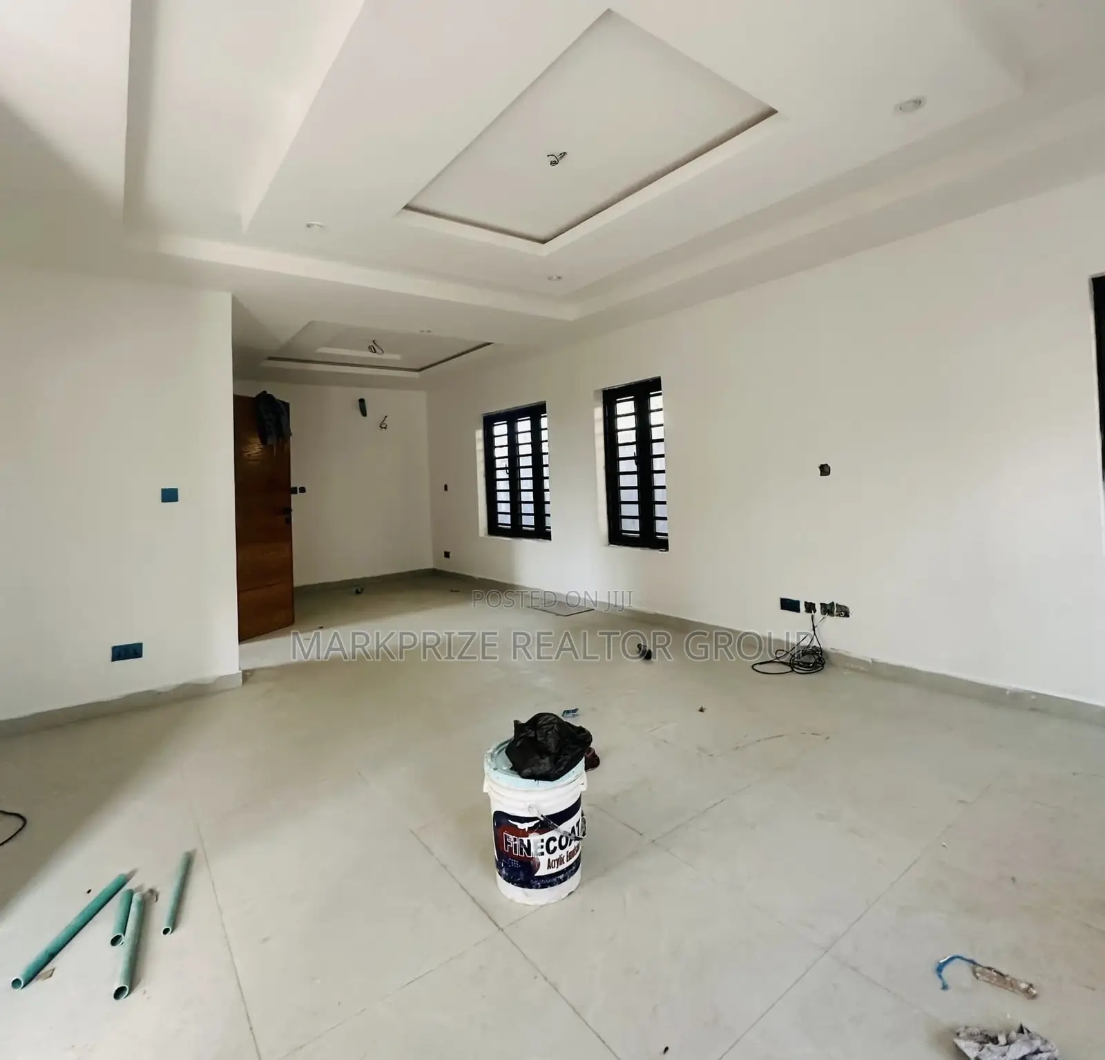 5bdrm Duplex in Magodo Phase 2 Lagos for sale in Magodo