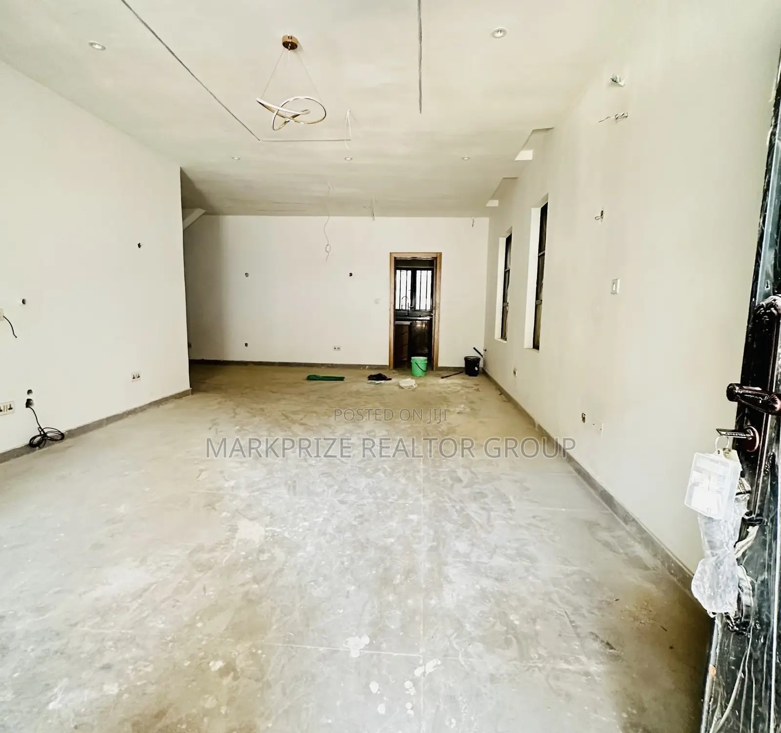 4bdrm Duplex in Magodo Phase 2 Lagos for sale in Magodo