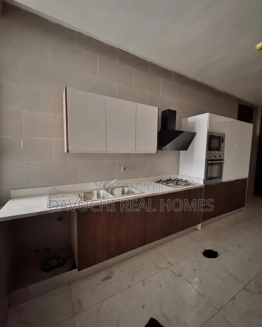 3bdrm Duplex in Bourdilon, Ikoyi, Bourdillon for rent in Bourdillon