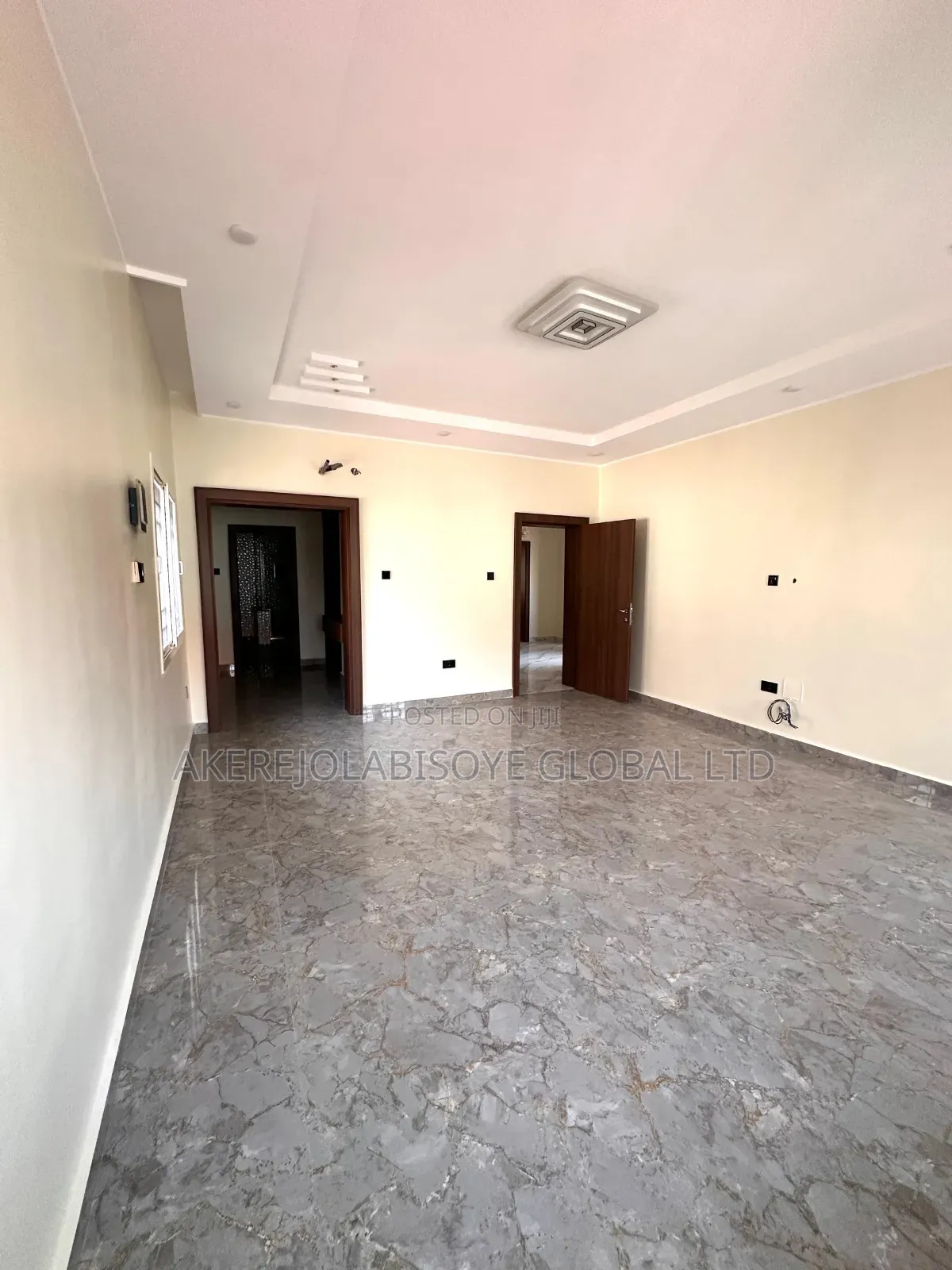 4bdrm Duplex in In An Estate for sale in Life Camp