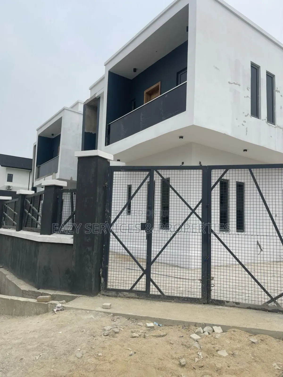5bdrm Duplex in Gated And Secured, Ajah for sale in Ajah