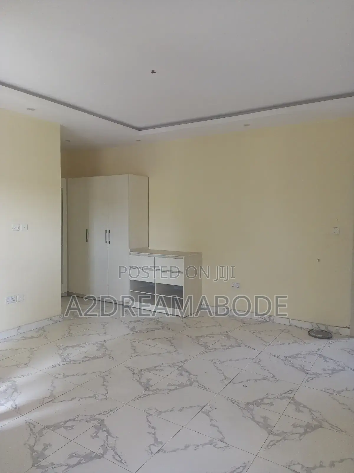 4bdrm Duplex in Ajao Estate Anthony, Maryland for sale in Maryland